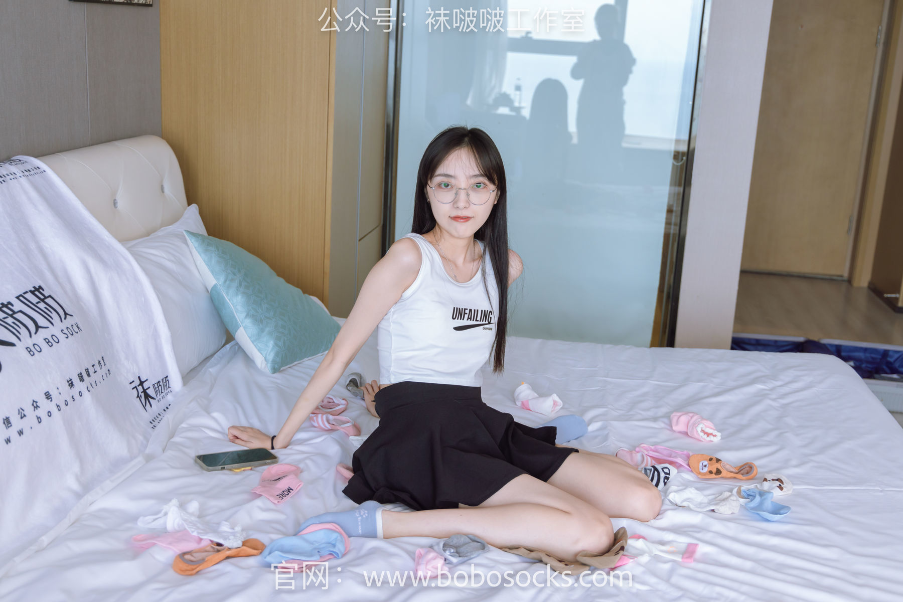 图片[86]-BoBoSocks袜啵啵 No.127 稚予-麦昆板鞋、两双自然穿旧棉袜、裸足[139P]-六色网