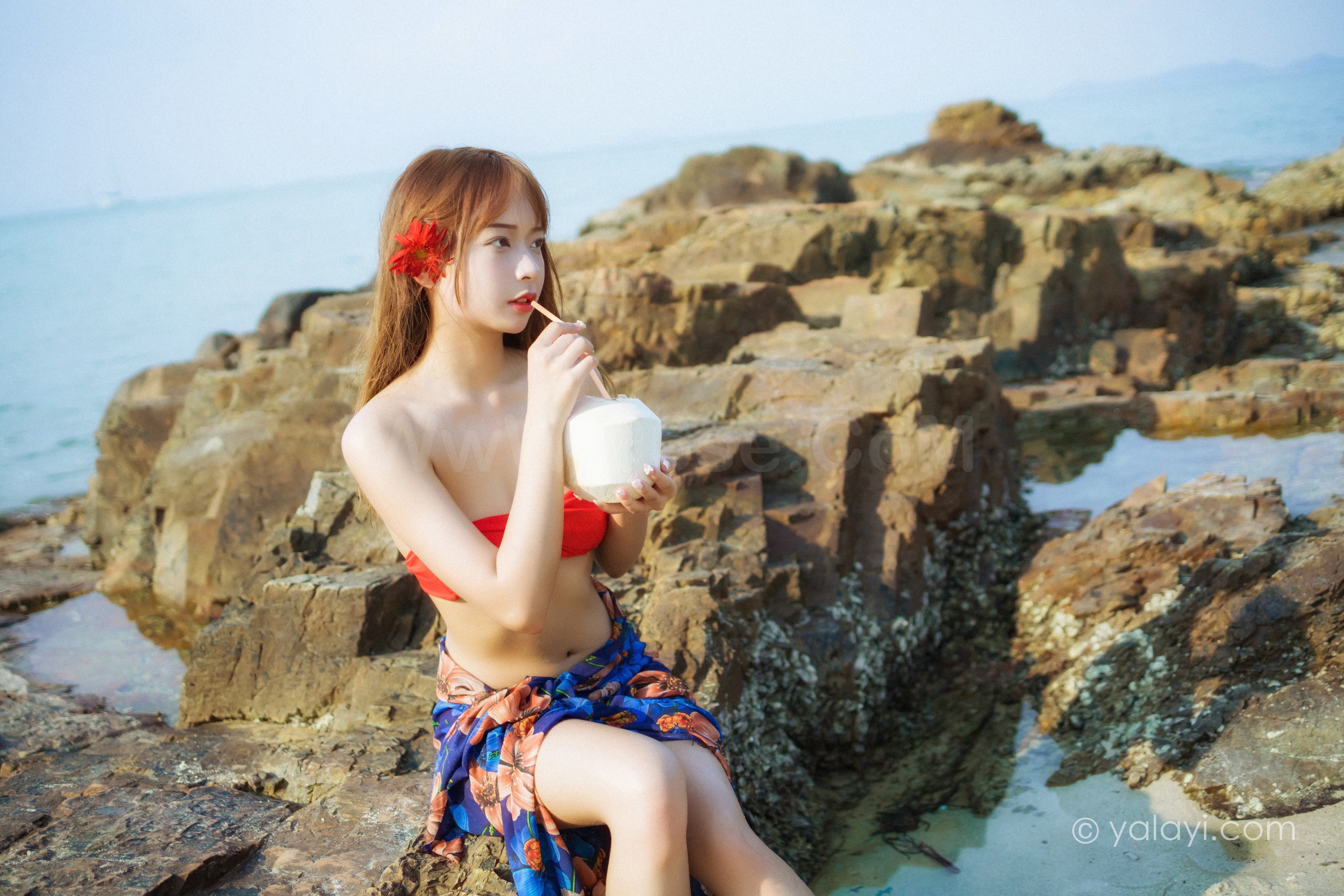 图片[13]-雅拉伊 – 阿禾《热浪》[38P]-六色网
