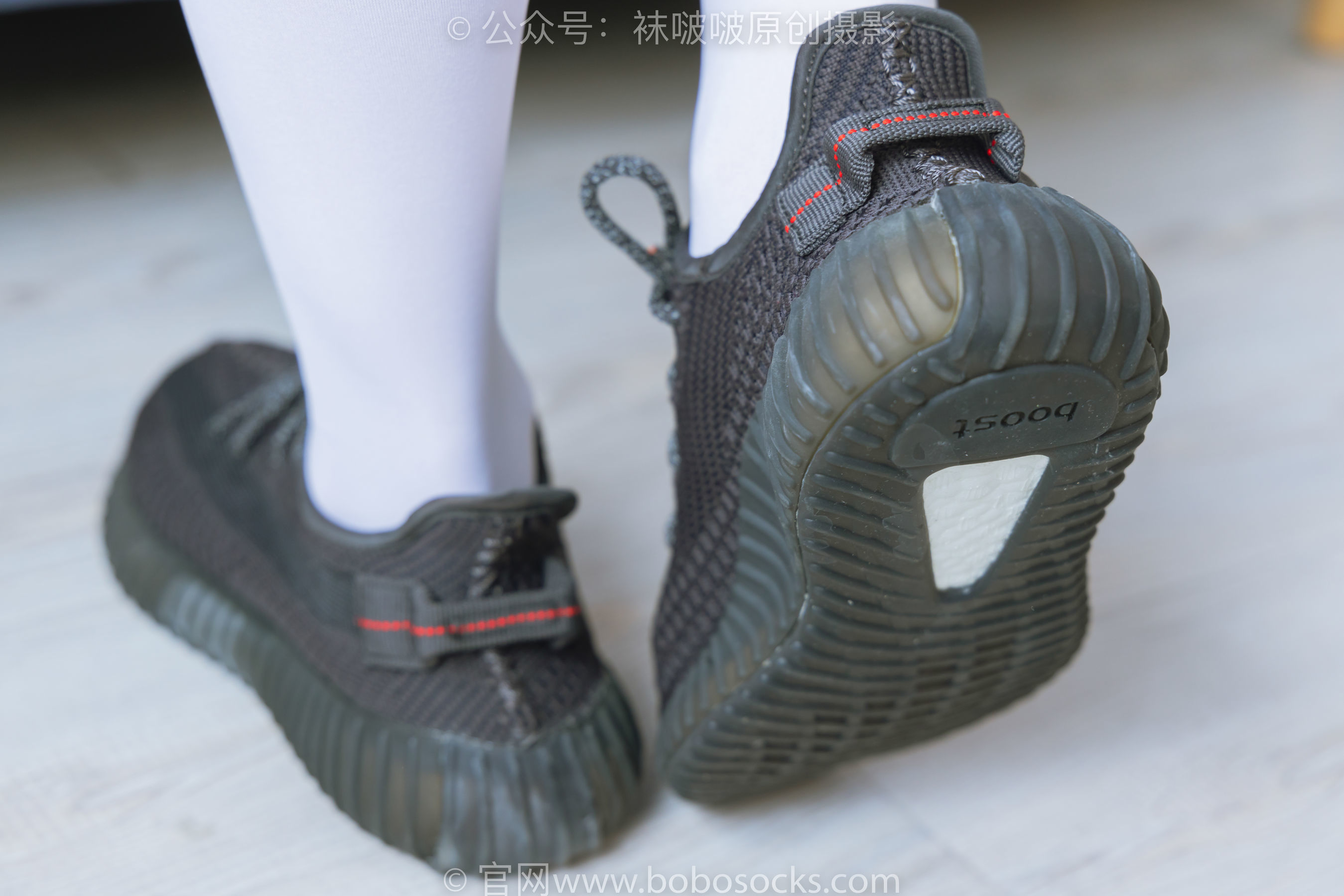 图片[78]-BoBoSocks袜啵啵 No.214 小沫 -黑色运动鞋、厚白丝[142P]-六色网