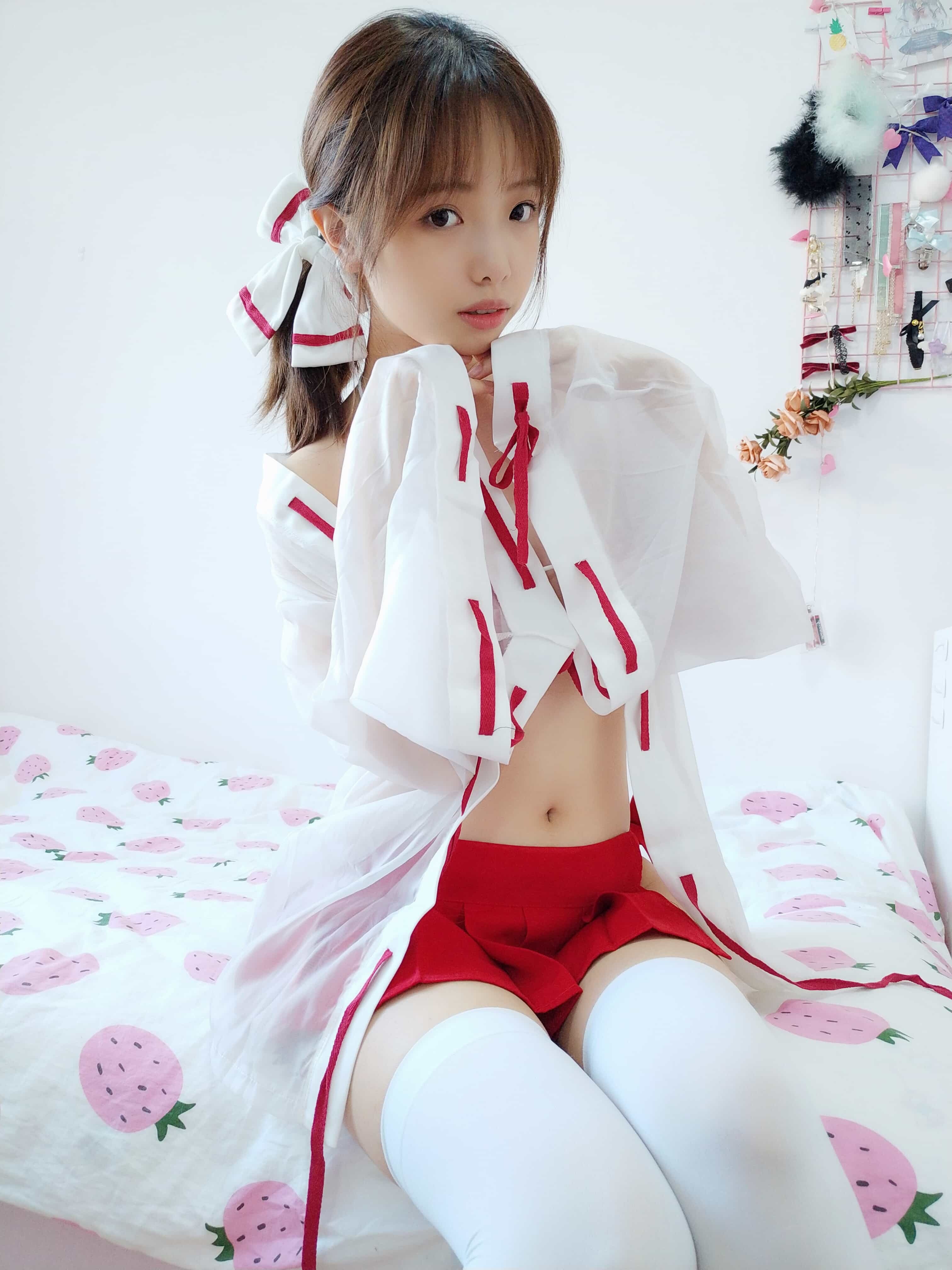 图片[3]-雯妹不讲道理 – 1号本 巫女[17P]-六色网