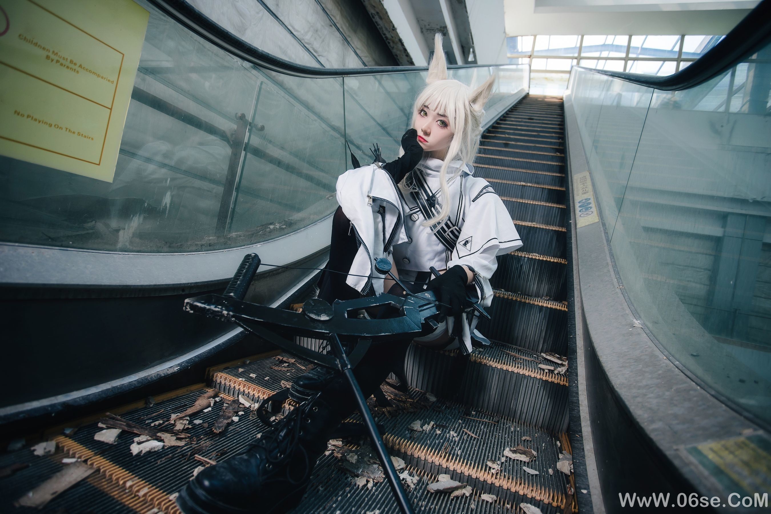 图片[12]-动漫博主南桃Momoko 白金常服[17P]-六色网