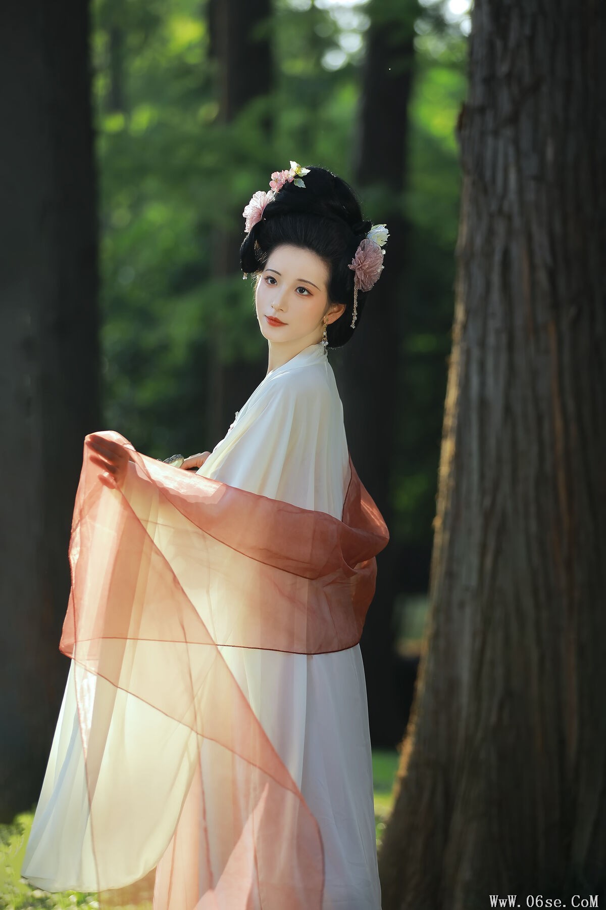 图片[18]-YiTuYu艺图语 Vol.6853 Ruan Yu[24P]-六色网