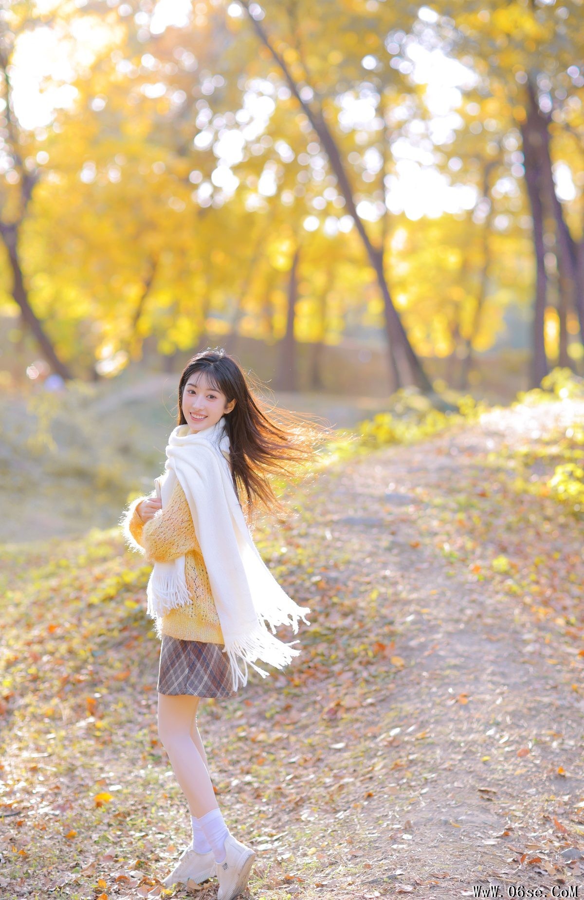 图片[22]-YiTuYu艺图语 Vol.6049 Miao Ke Qing[35P]-六色网
