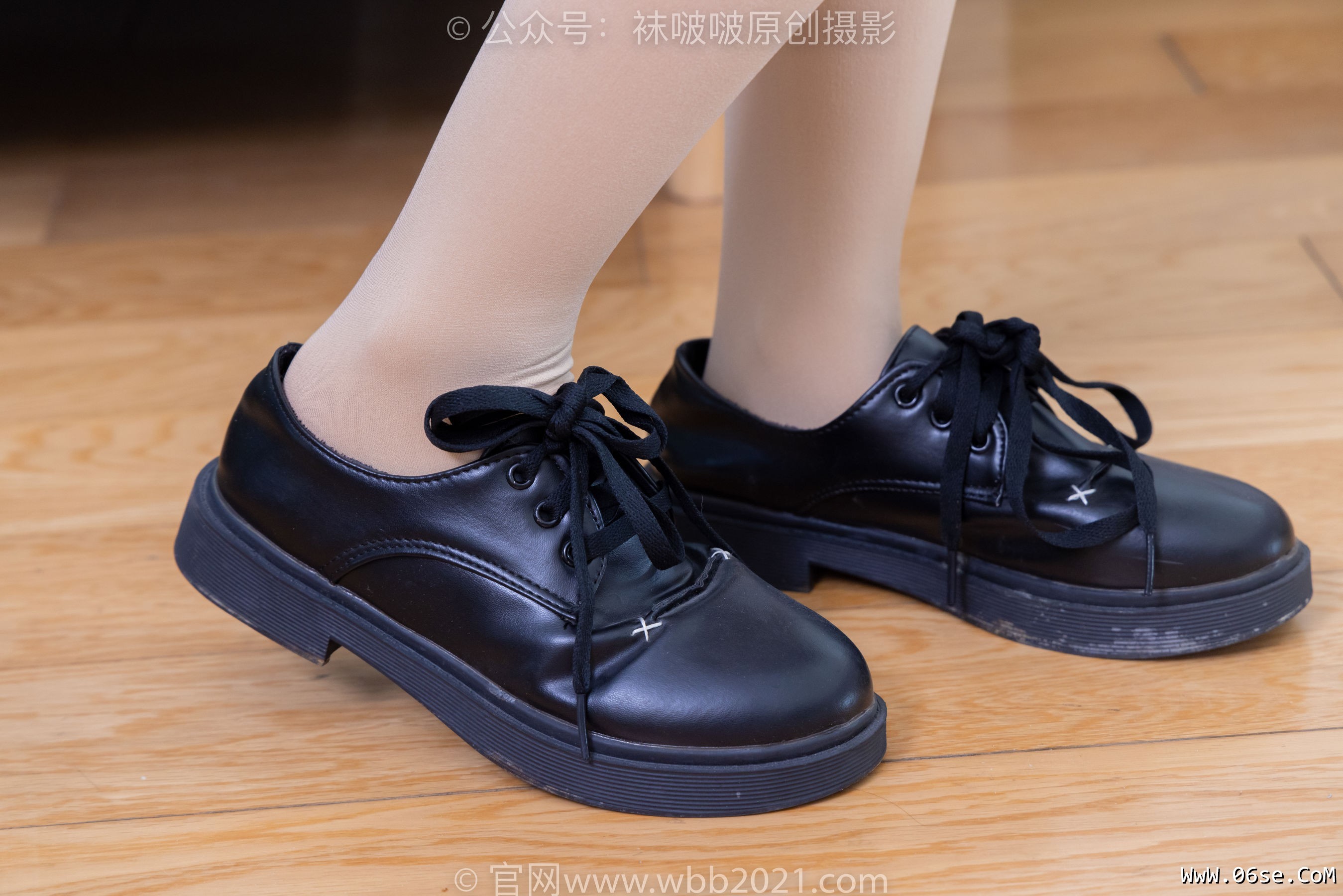 图片[187]-BoBoSocks袜啵啵 No.362 甜甜圈 -两双皮鞋、厚肉丝、厚黑丝、ol制服[230P]-六色网