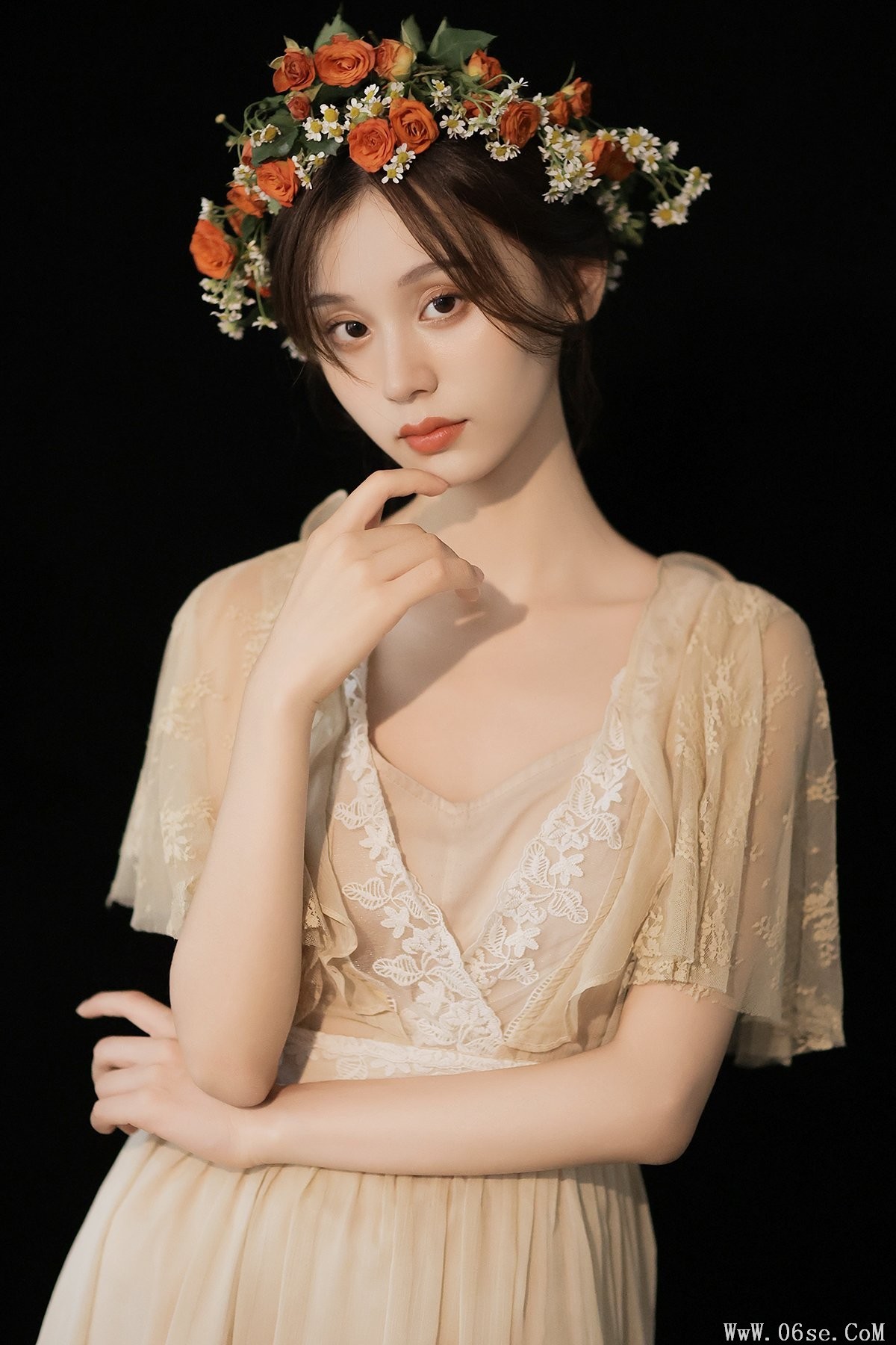 YiTuYu艺图语 Vol.6982 Peng Xiao Ya Ya[31P]-六色网