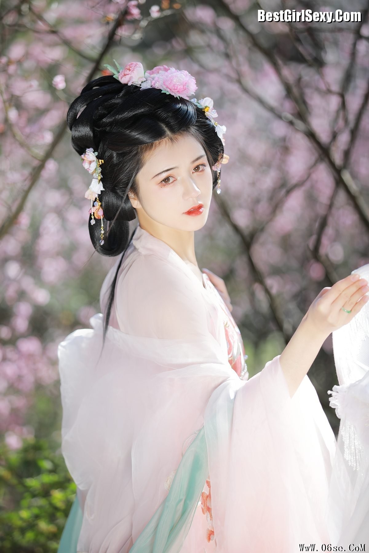 图片[16]-YiTuYu艺图语 Vol.3732 Wu Sui[28P]-六色网