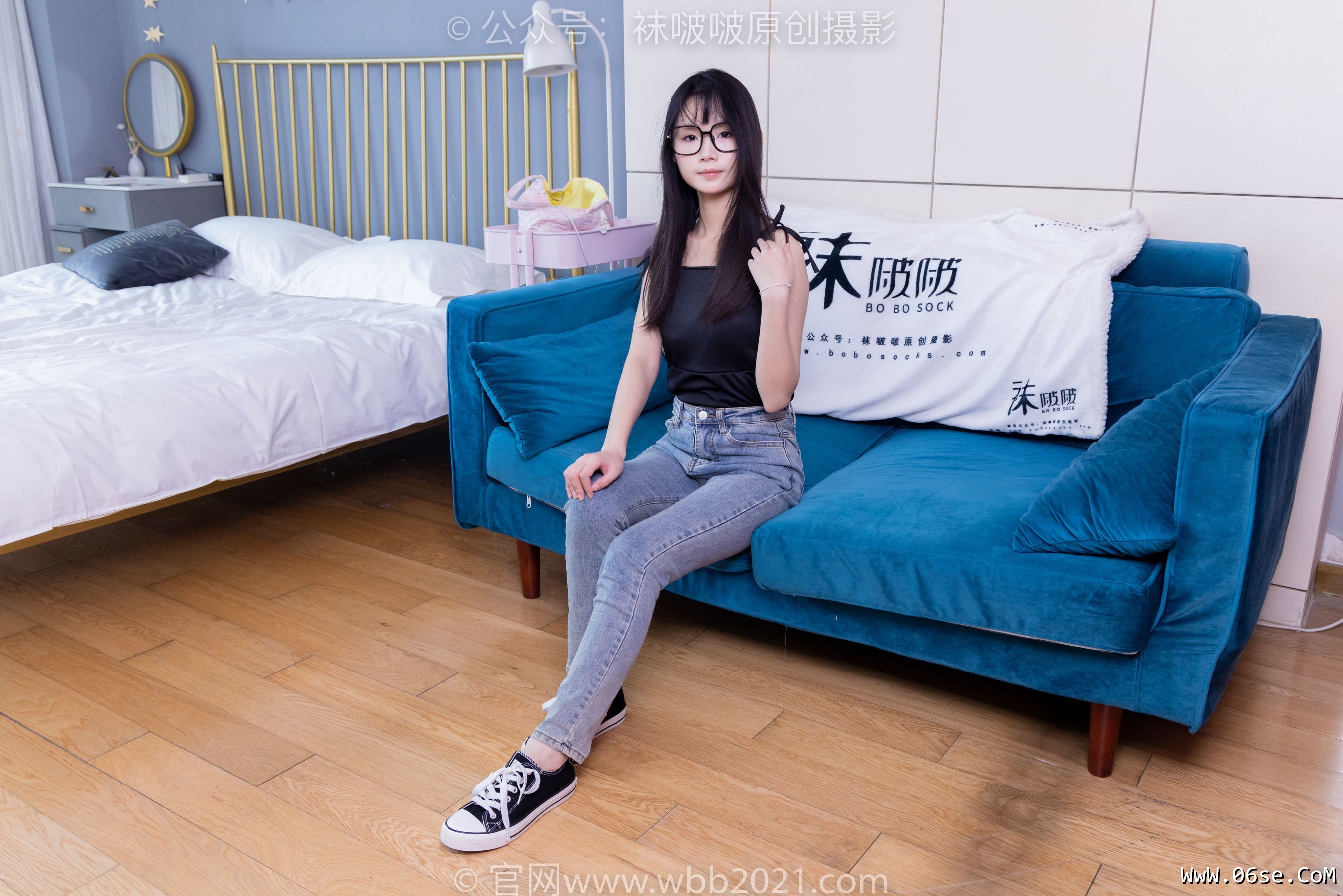 图片[137]-BoBoSocks袜啵啵 No.359 甜甜圈 -板鞋、高跟鞋、牛仔裤、裸足、连衣裙、肉丝[180P]-六色网