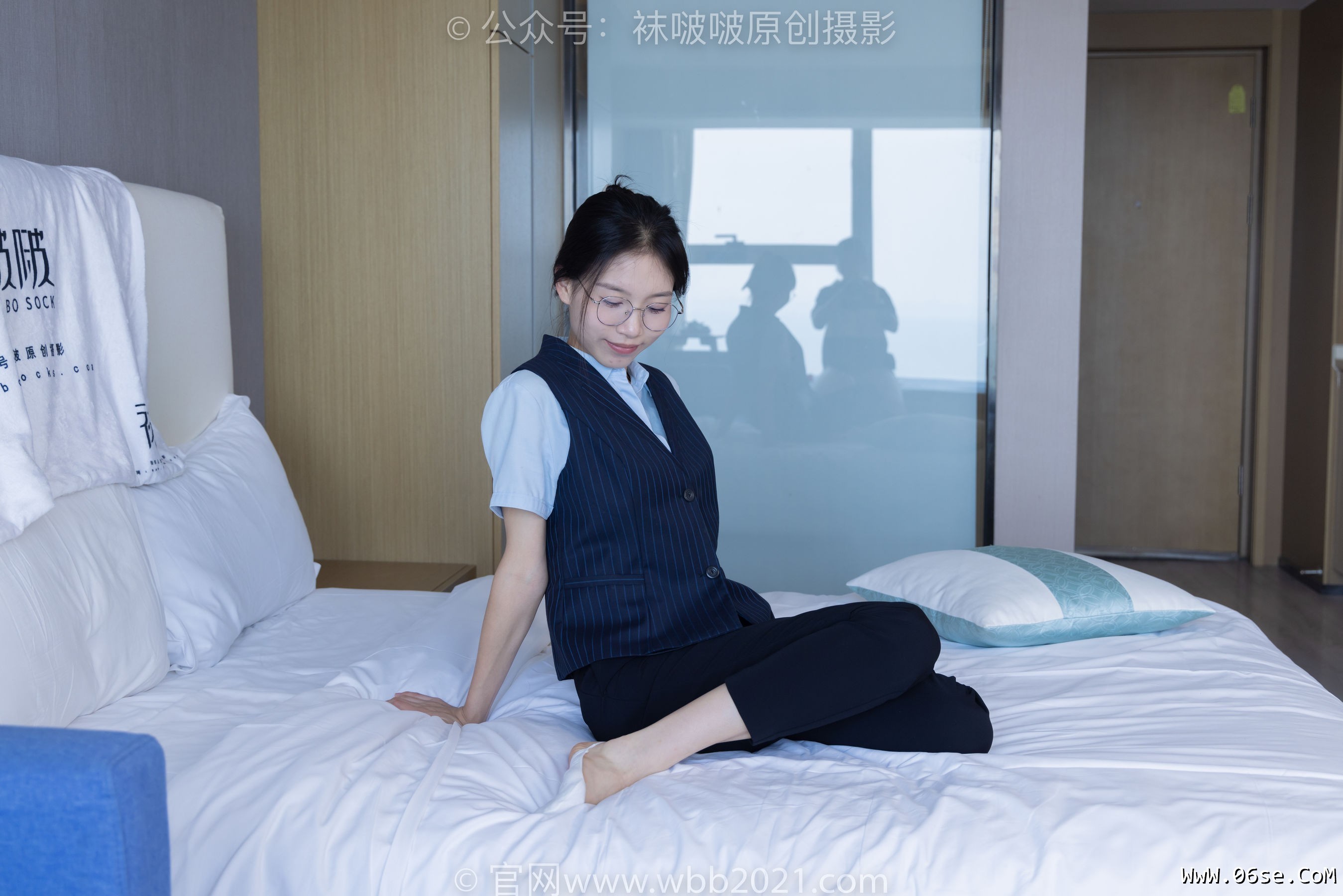 图片[132]-BoBoSocks袜啵啵 No.413 芝士 -高跟鞋、白色吊带船袜、银行制服[145P]-六色网