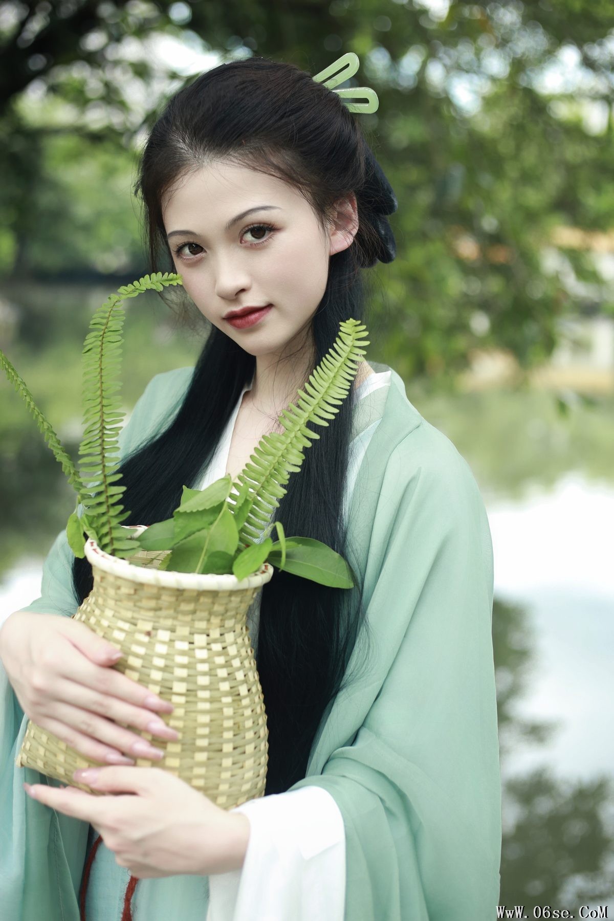 图片[23]-YiTuYu艺图语 Vol.5298 Nie Er[32P]-六色网