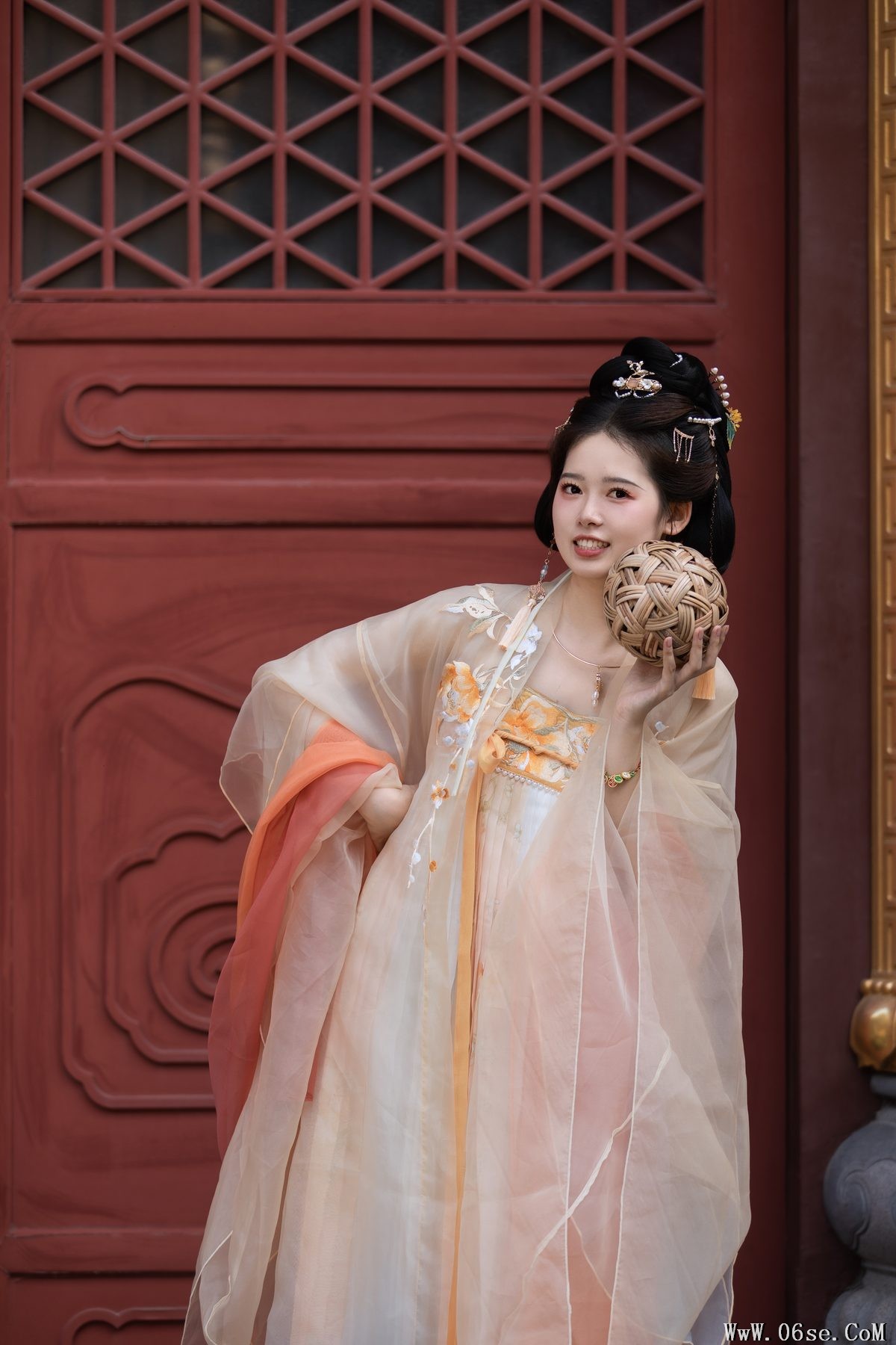 图片[21]-YiTuYu艺图语 Vol.6245 Woozi Pai Guo Jiang[22P]-六色网