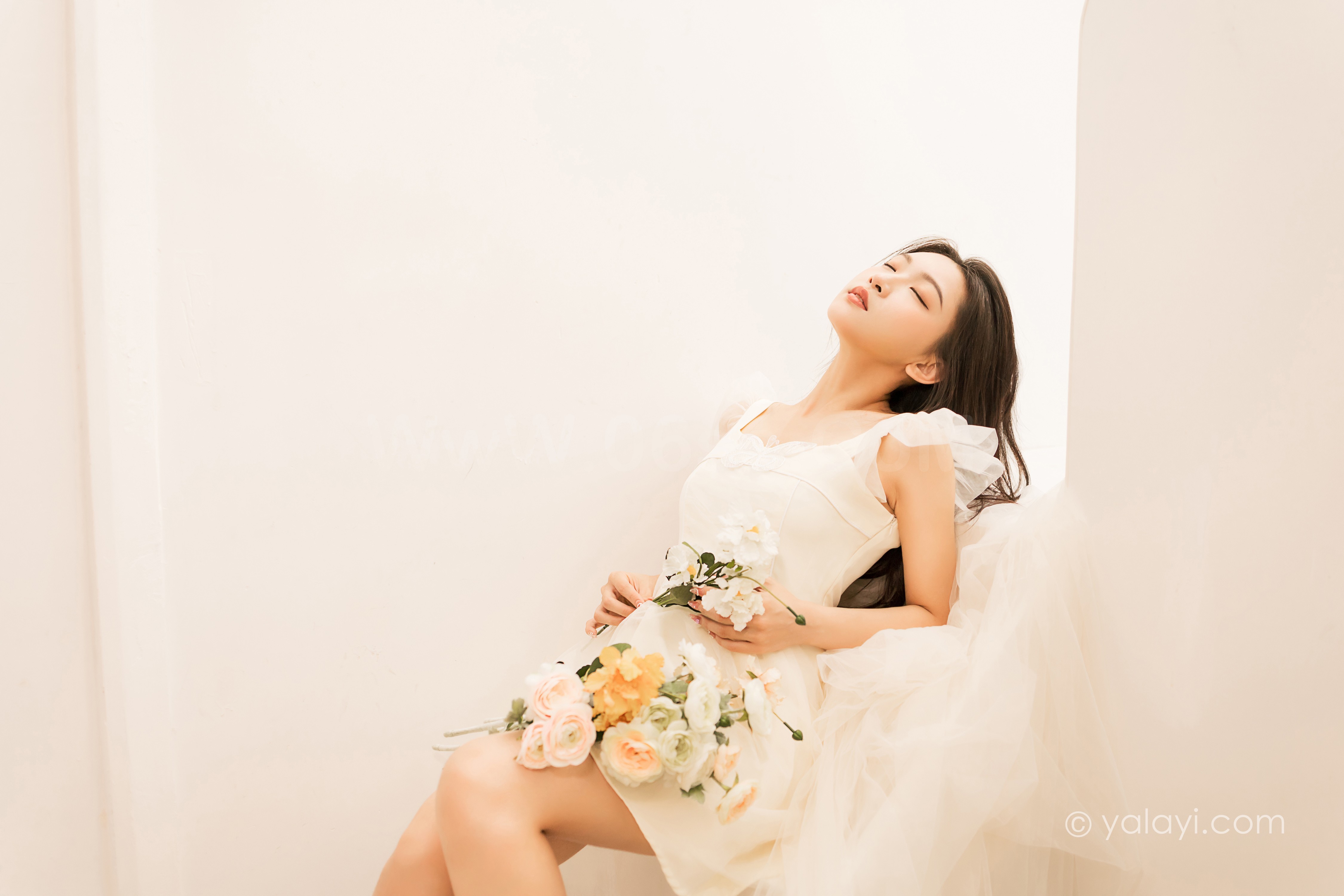 图片[33]-雅拉伊 – 徐小云《你别太迷人》[41P]-六色网