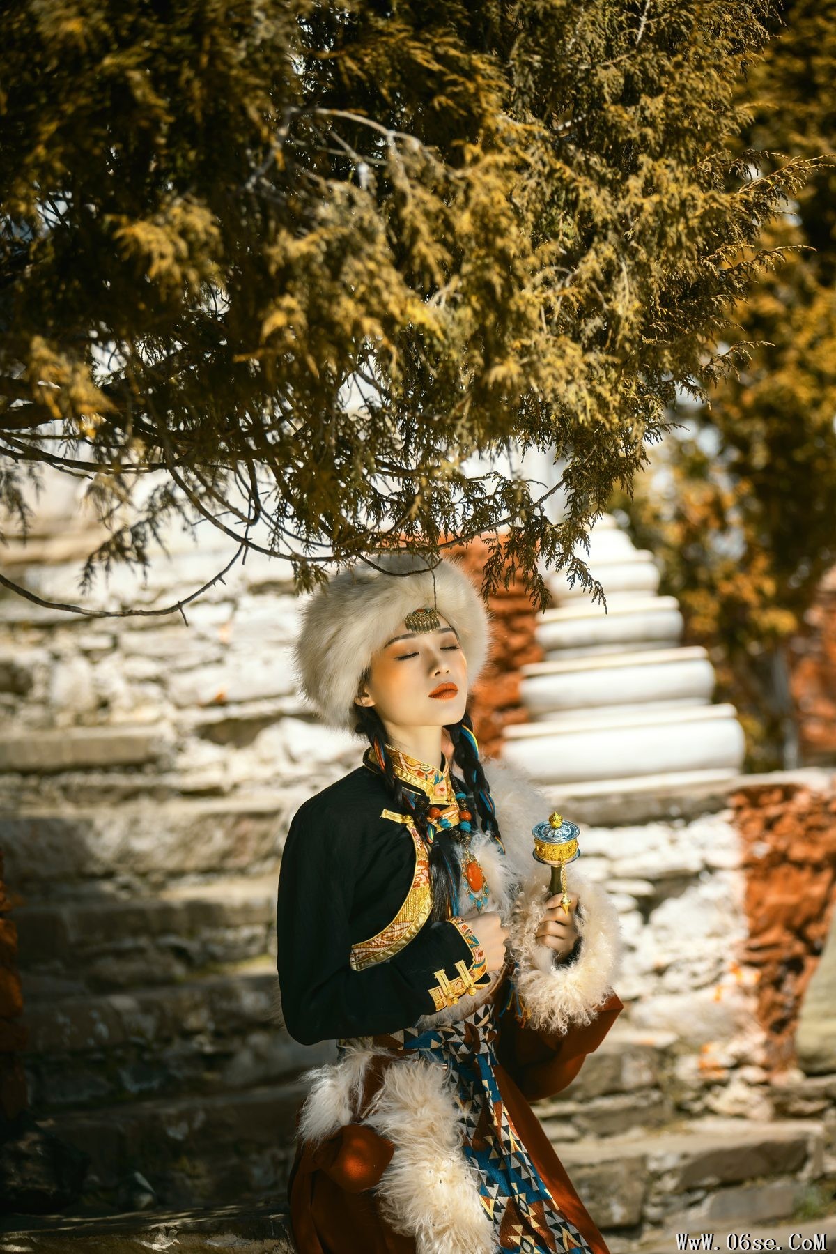 图片[29]-YiTuYu艺图语 Vol.4337 Wei Wei[41P]-六色网