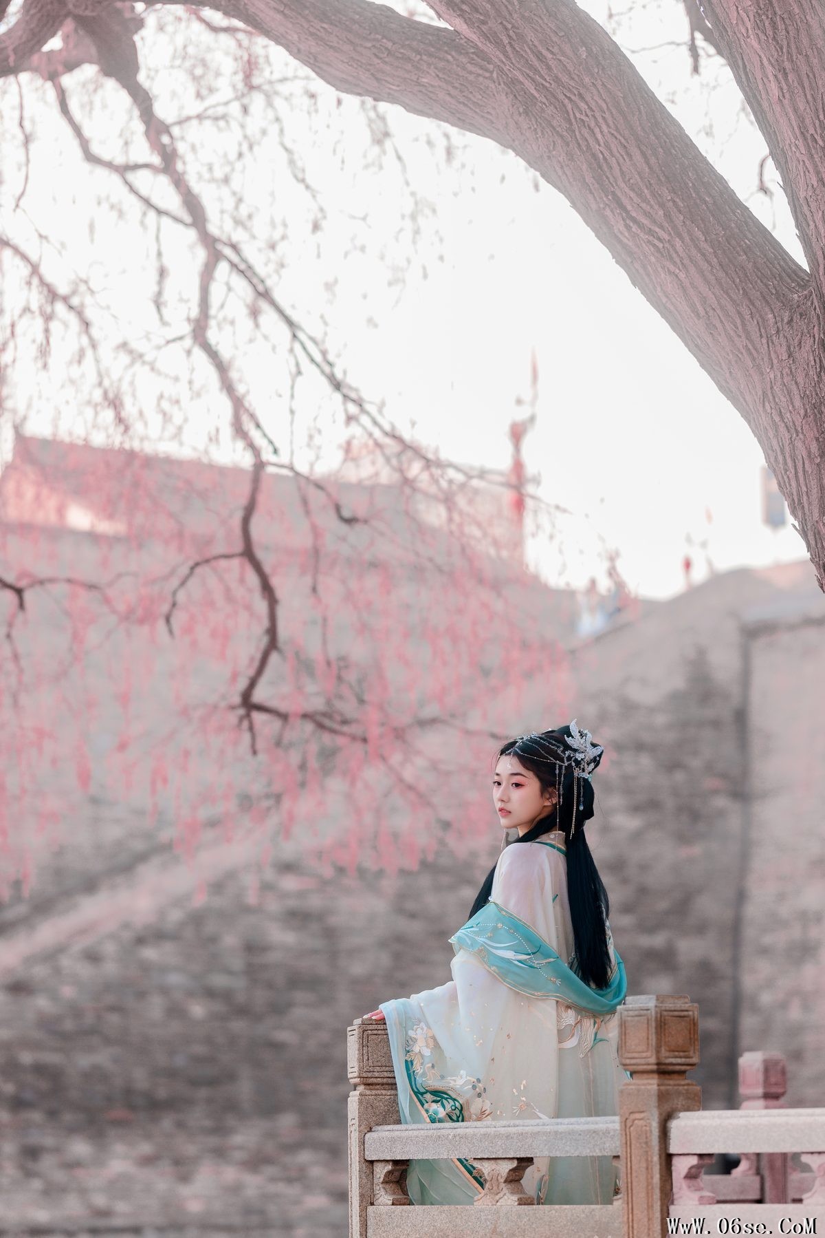 图片[4]-YiTuYu艺图语 Vol.4515 Pei Tong Xue[25P]-六色网