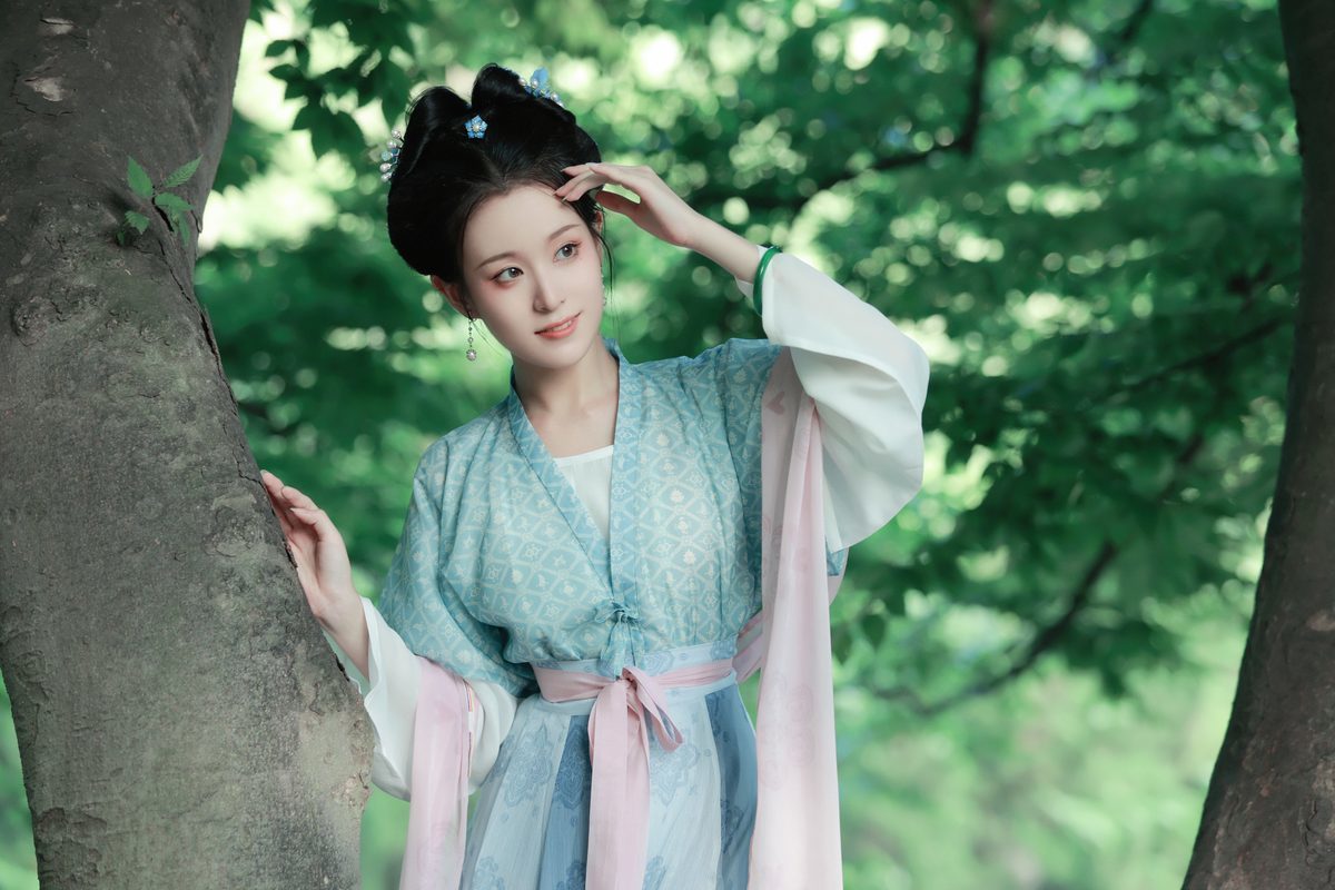 图片[24]-YiTuYu艺图语 Vol.3763 Luo Yi[25P]-六色网