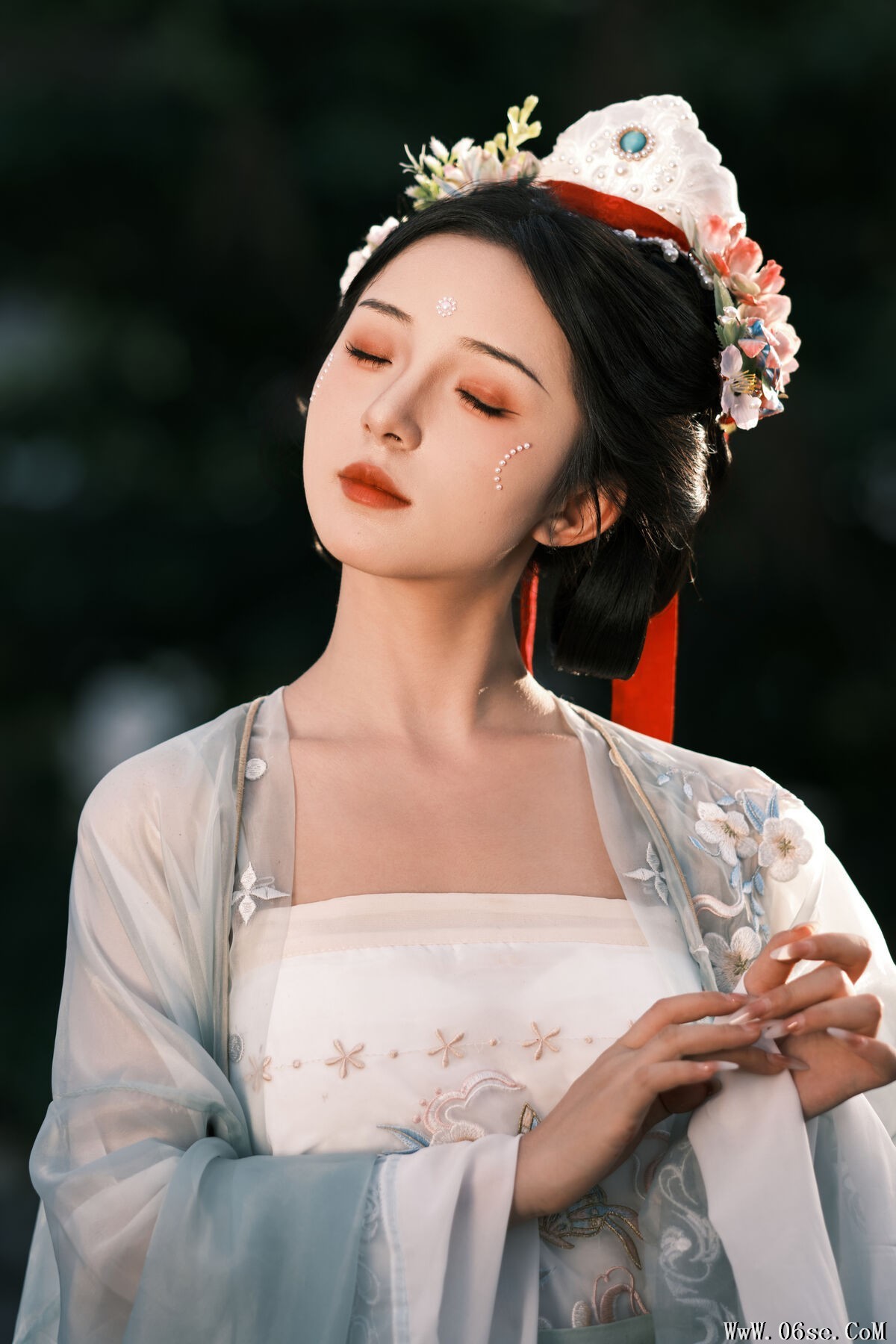 图片[22]-YiTuYu艺图语 Vol.7316 Min Zui Xiao Mo Xuan[34P]-六色网