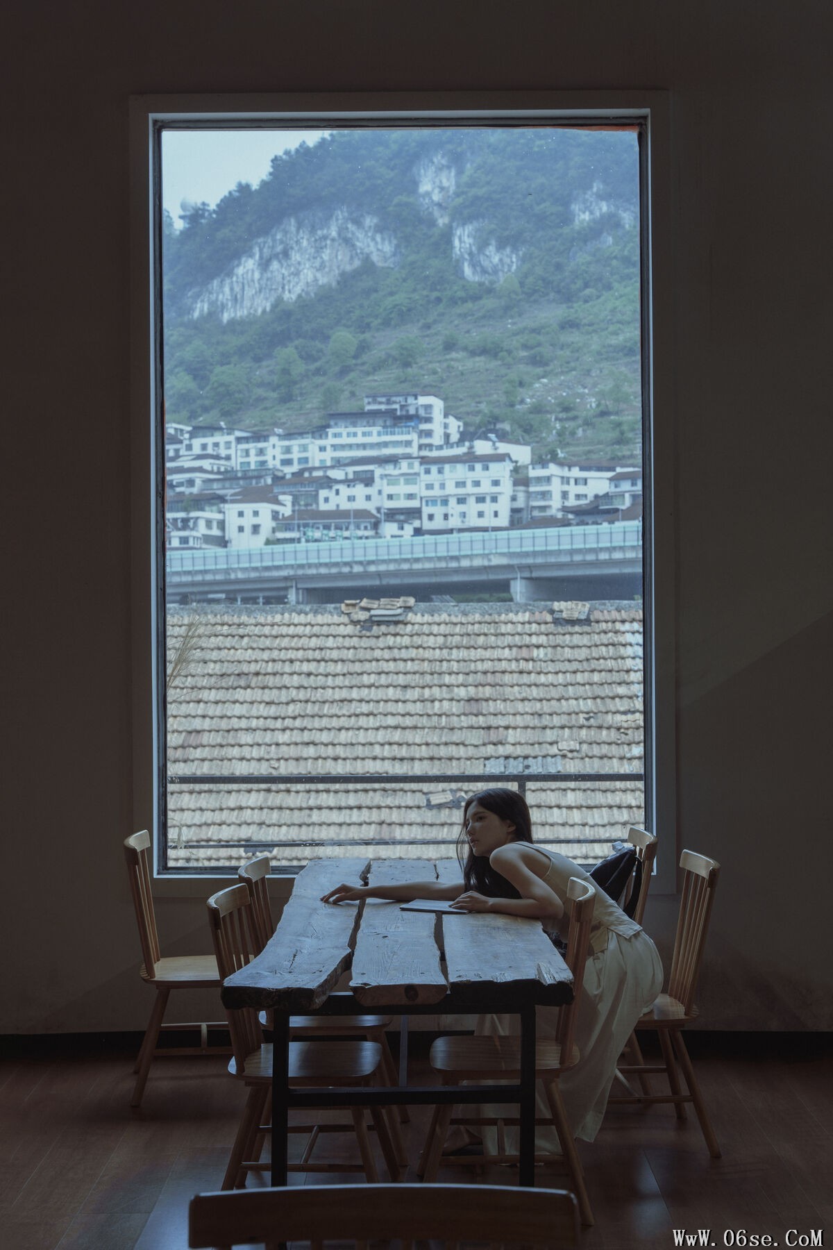 图片[25]-YiTuYu艺图语 Vol.7006 Yan Shi Yi[32P]-六色网
