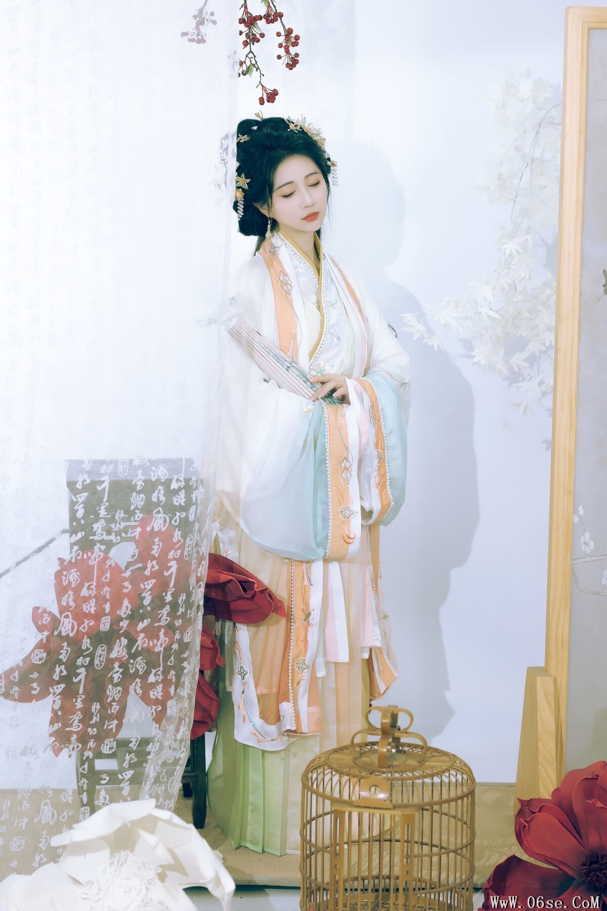 图片[13]-YiTuYu艺图语 Vol.6689 Qi Luo Sheng De Xiao Su Su[29P]-六色网