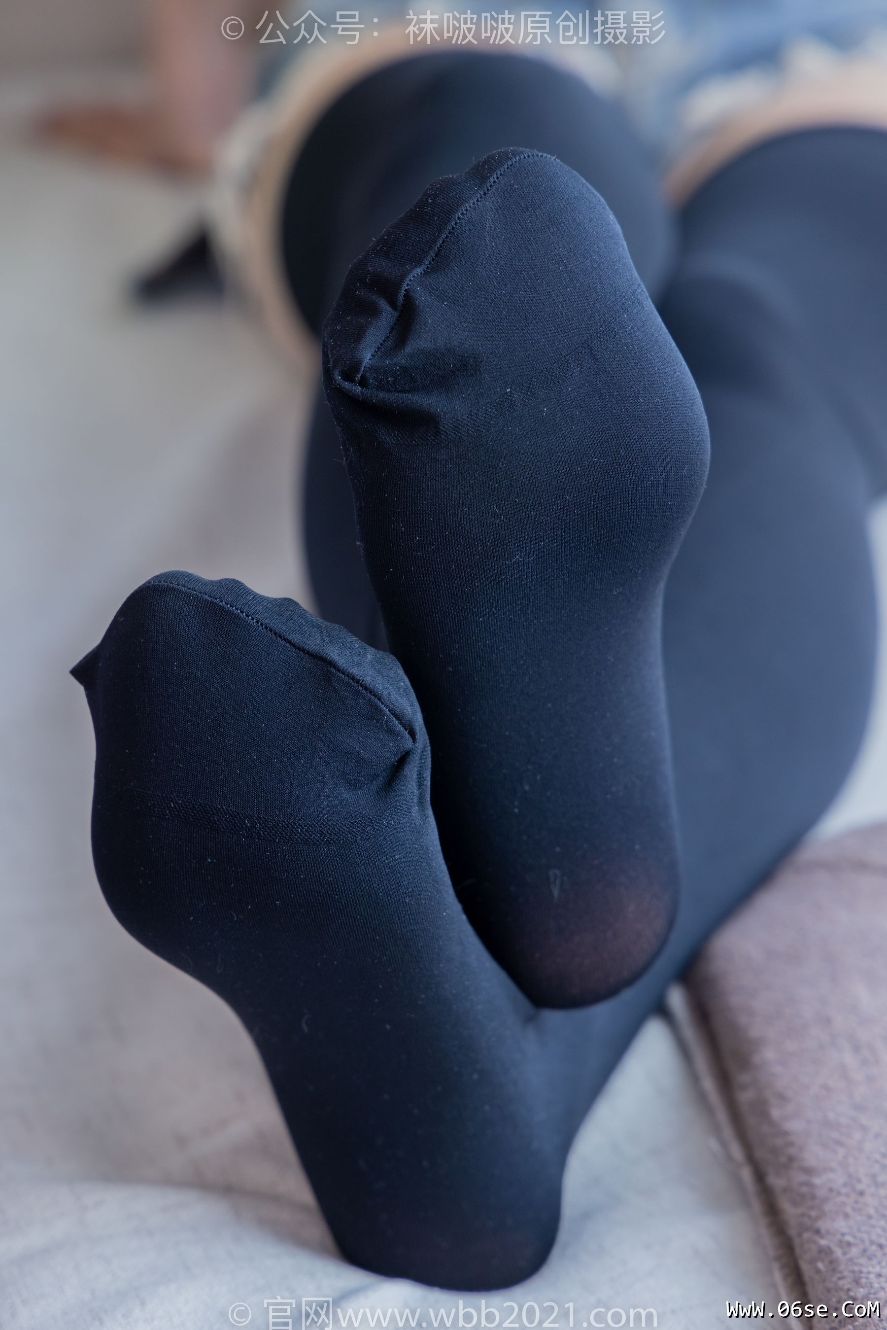 图片[80]-BoBoSocks袜啵啵 No.390 甜甜圈 -板鞋、厚黑丝大腿袜、厚白丝大腿袜[148P]-六色网