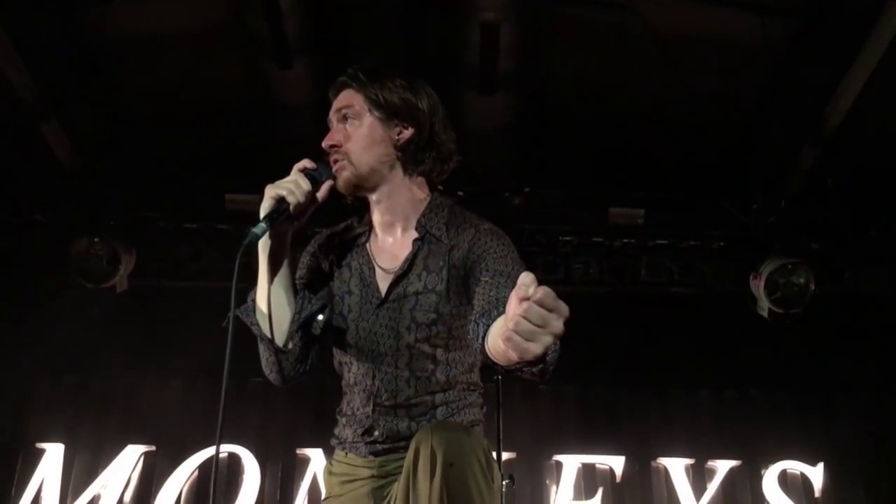 one point perspective_arctic monkeys 北极猴arctic monkeys,骚情