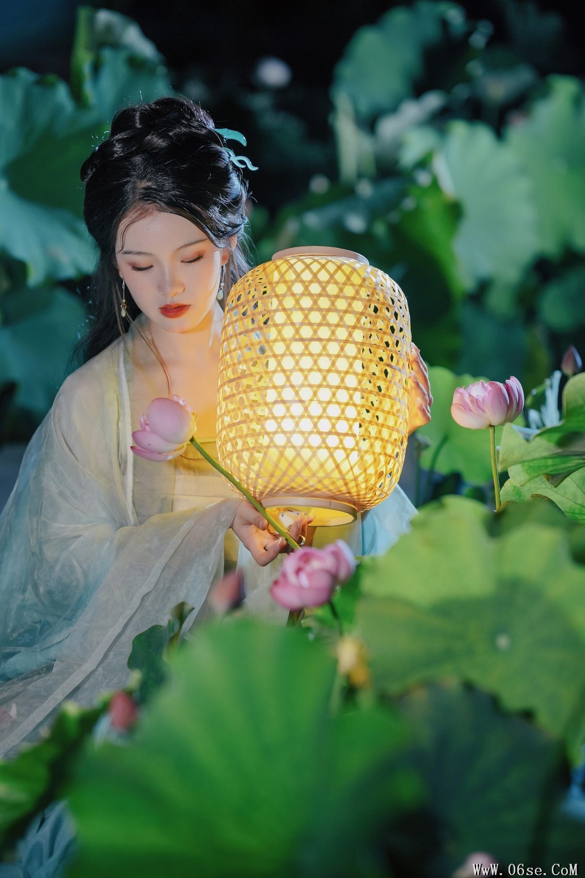 图片[13]-YiTuYu艺图语 Vol.4861 Yue Li[23P]-六色网