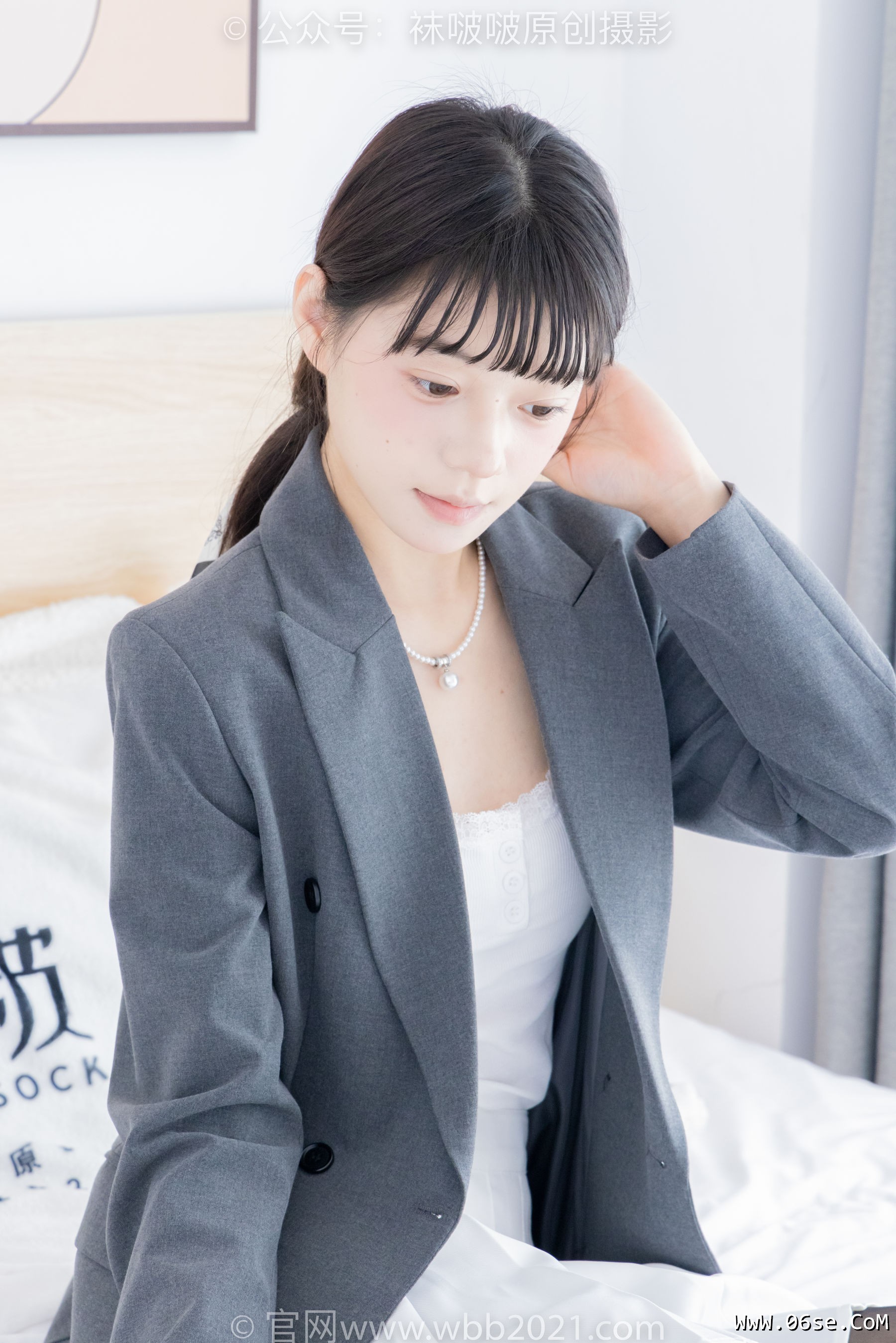 图片[9]-BoBoSocks袜啵啵 No.404 糯米 -板鞋、黑丝、ol风[145P]-六色网