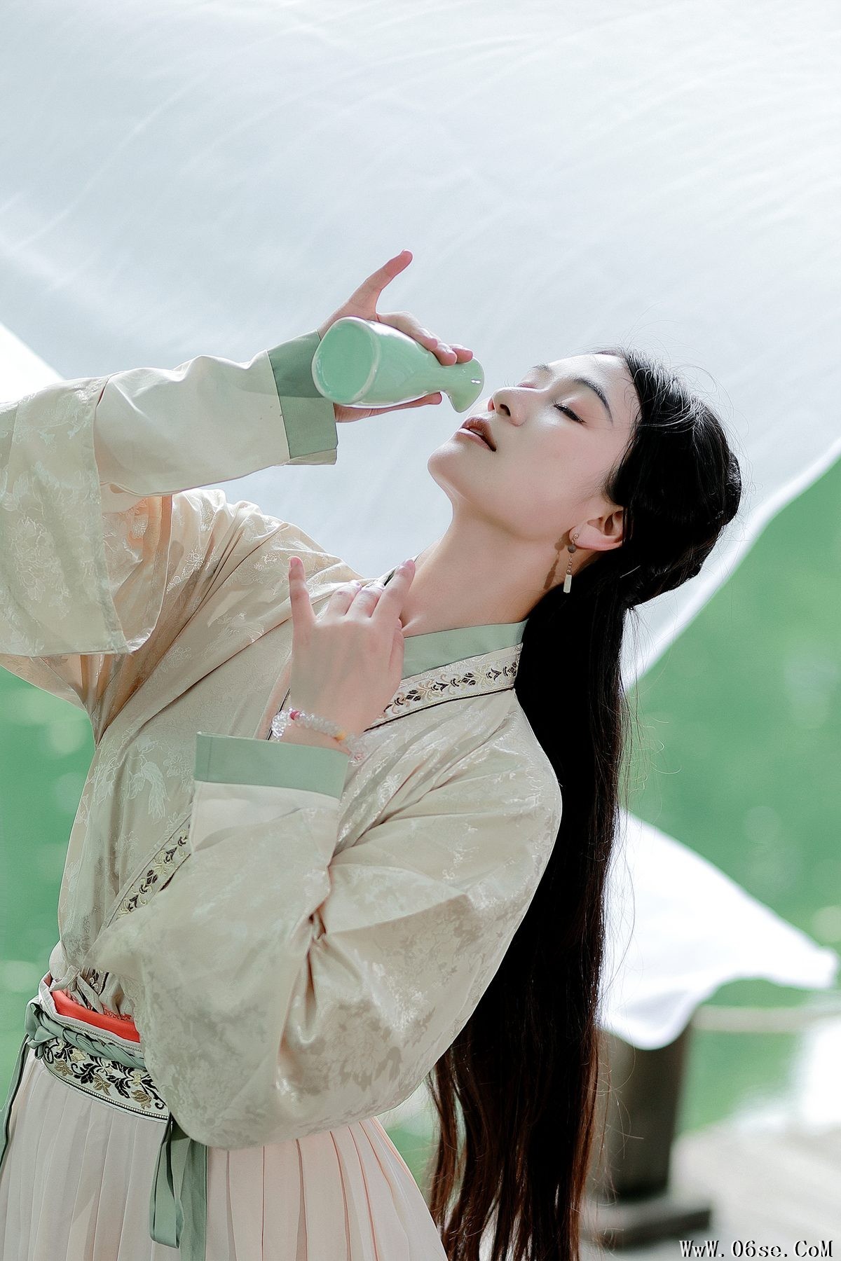 图片[4]-YiTuYu艺图语 Vol.4863 Chang Nian W[28P]-六色网