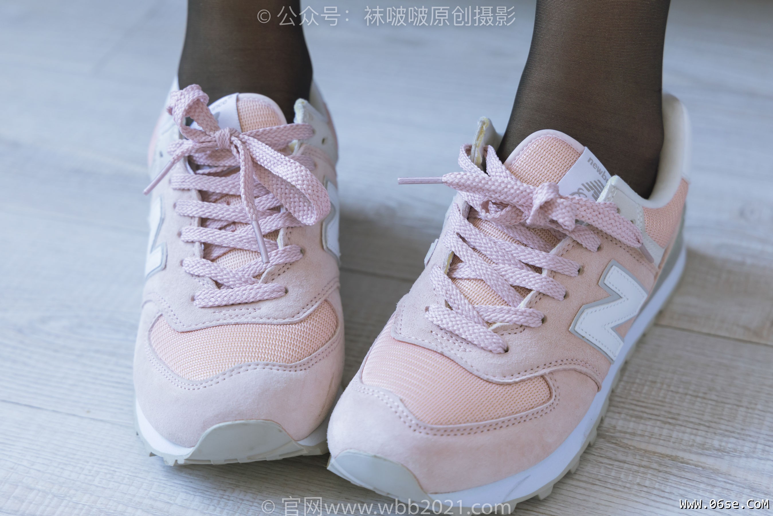 图片[35]-BoBoSocks袜啵啵 No.273 小沫 -运动鞋、粉色棉袜、黑丝[143P]-六色网