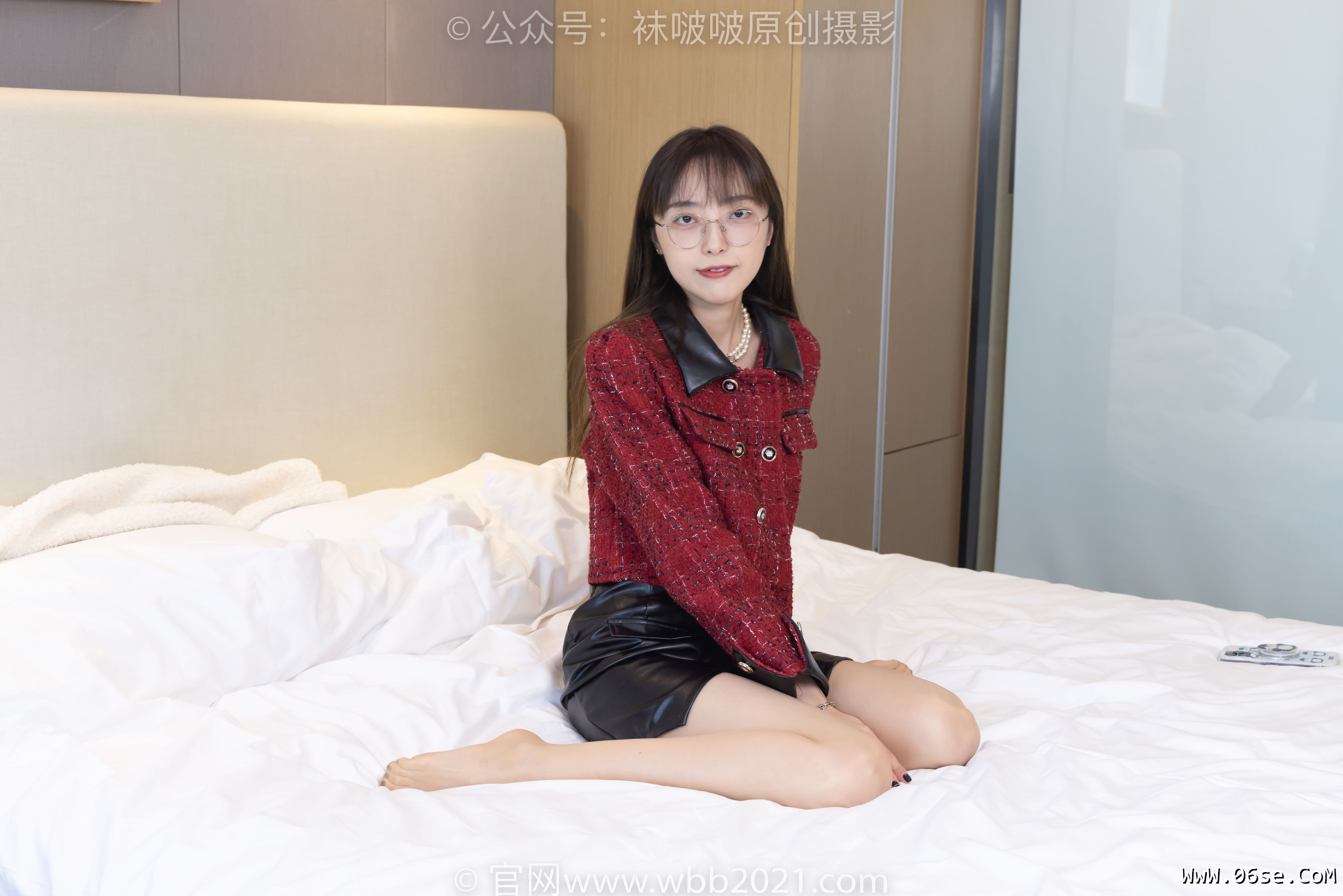 图片[137]-BoBoSocks袜啵啵 No.304 稚予 -两双高跟鞋、肉丝、裸足[160P]-六色网