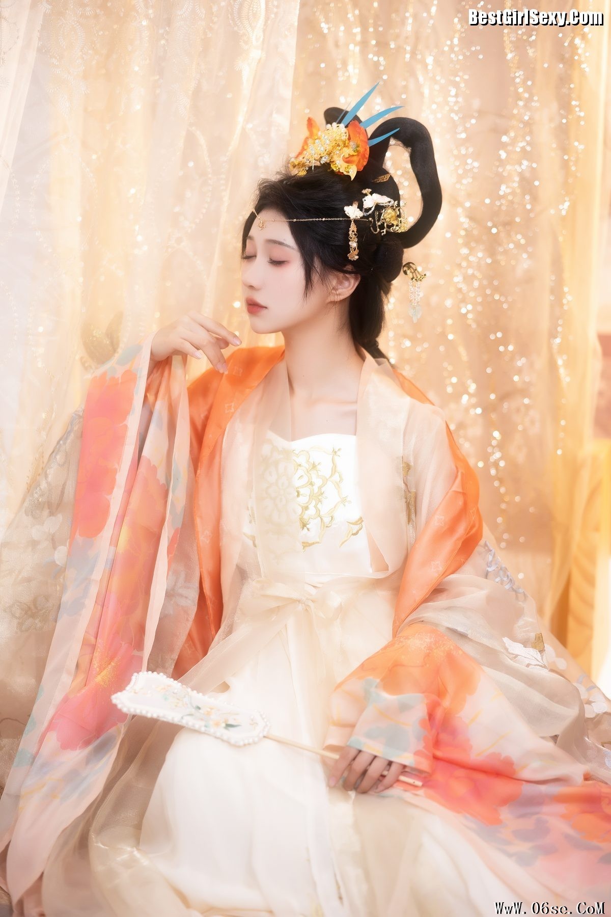 图片[27]-YiTuYu艺图语 Vol.4005 Qi Luo Sheng De Xiao Su Su[30P]-六色网