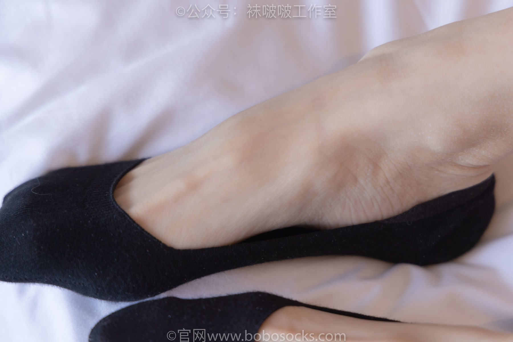 图片[140]-BoBoSocks袜啵啵 No.091 稚予-板鞋、淡粉色船袜、黑色船袜、裸足[148P]-六色网