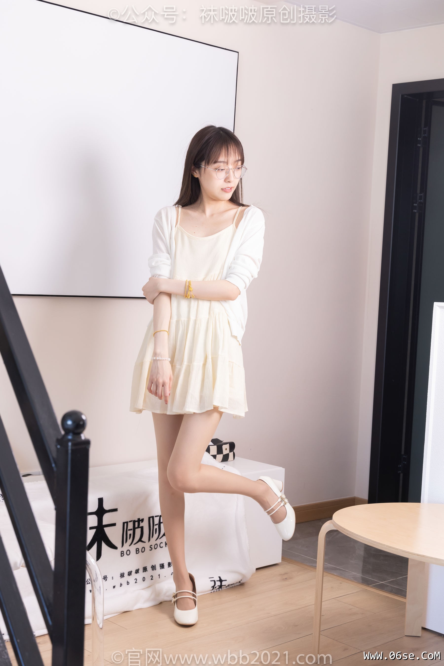 图片[58]-BoBoSocks袜啵啵 No.391 稚予 -两双高跟鞋、肉丝、油亮白丝、裸足[145P]-六色网