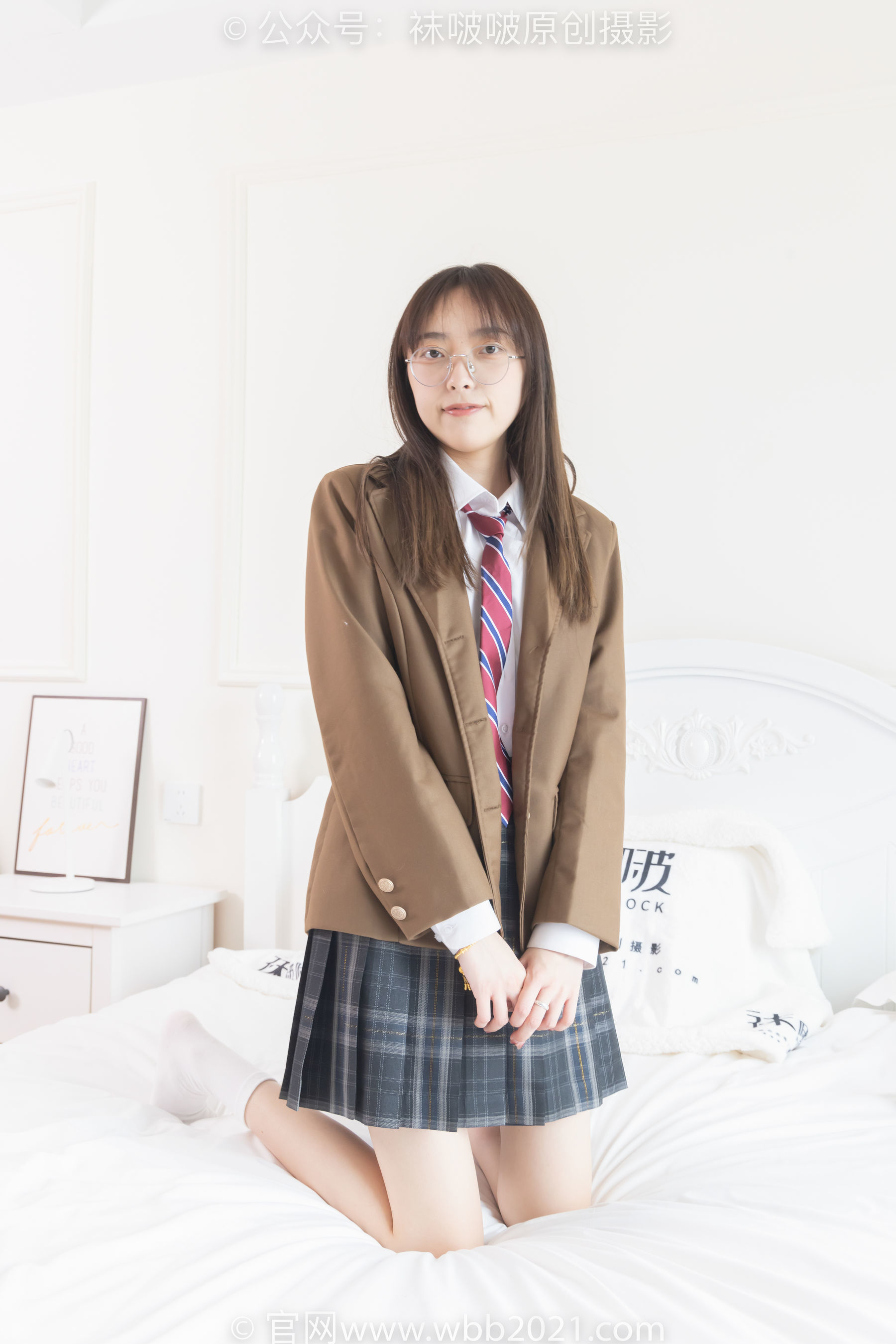 图片[62]-BoBoSocks袜啵啵 No.370 稚予 -板鞋、白棉袜、灰色棉船袜[140P]-六色网