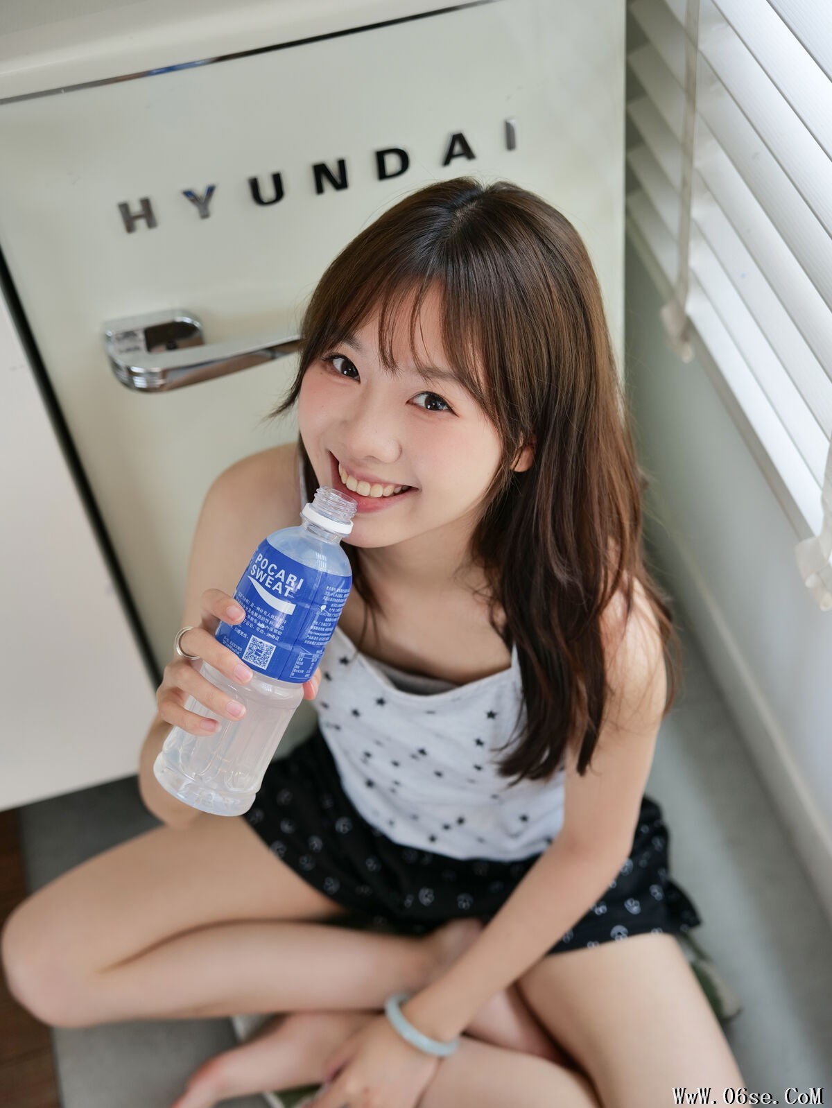图片[4]-YiTuYu艺图语 Vol.6843 Nai Xiao Meng[29P]-六色网