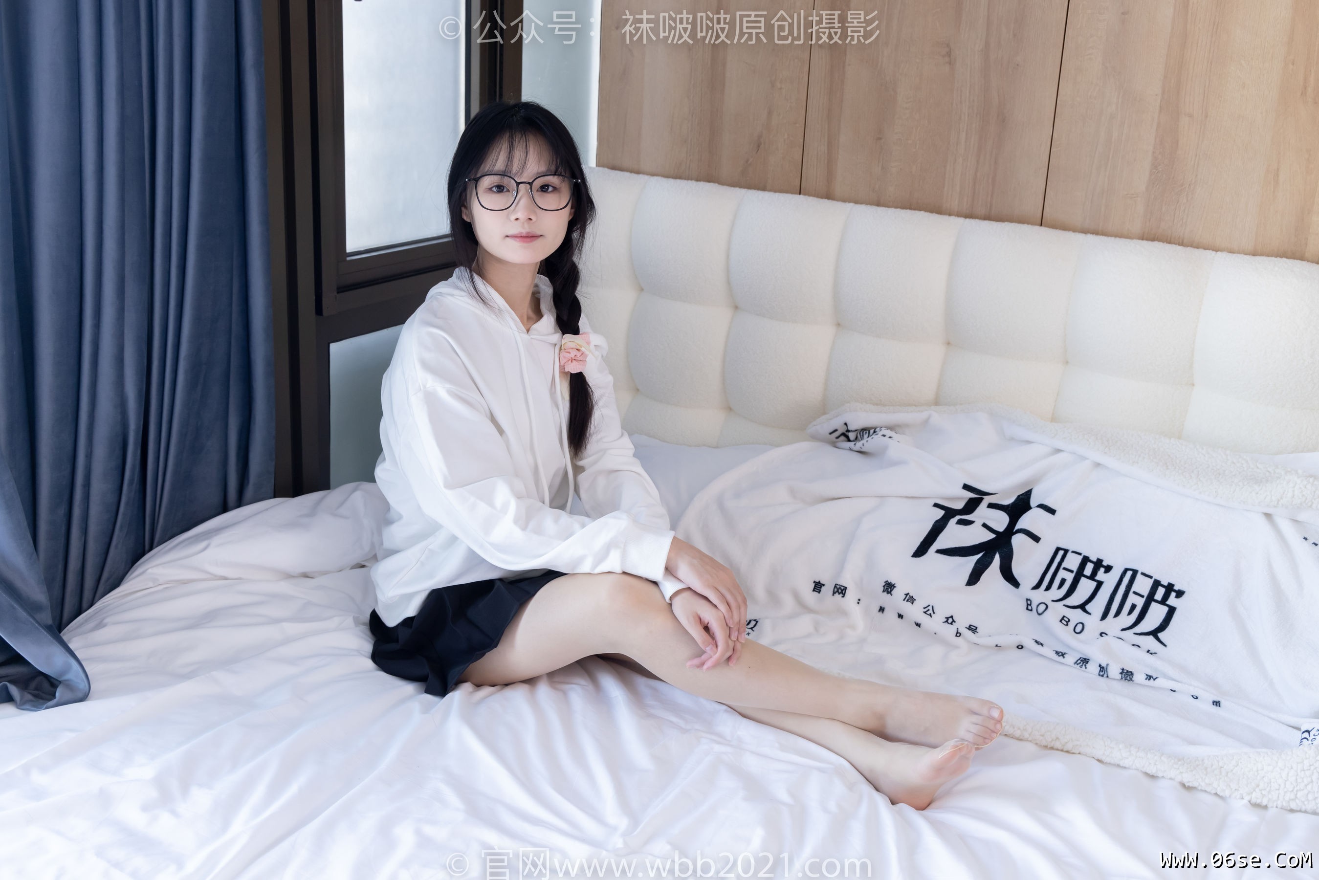 图片[39]-BoBoSocks袜啵啵 No.368 甜甜圈 -运动鞋、白棉袜、油亮肉丝[160P]-六色网