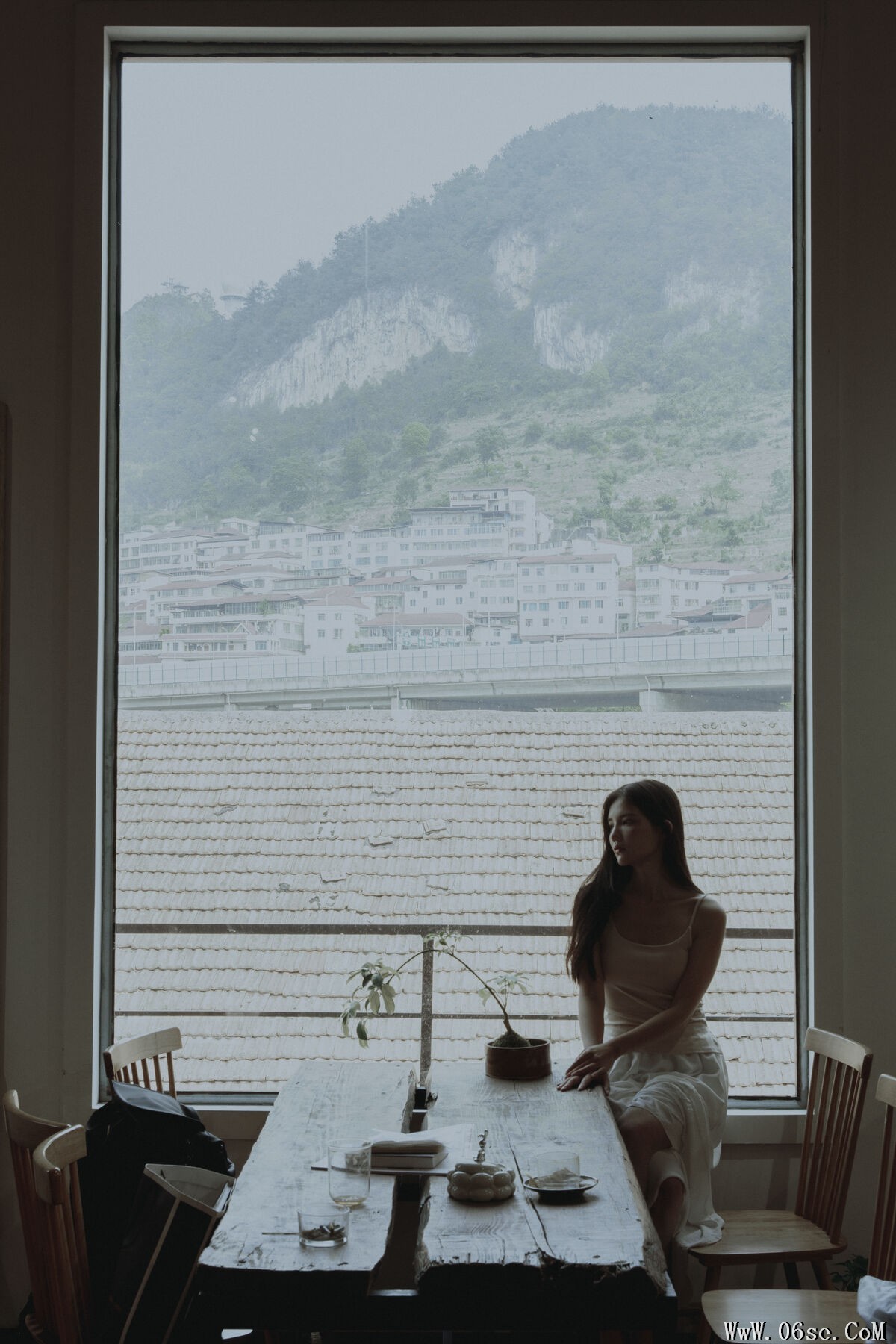 图片[26]-YiTuYu艺图语 Vol.7006 Yan Shi Yi[32P]-六色网