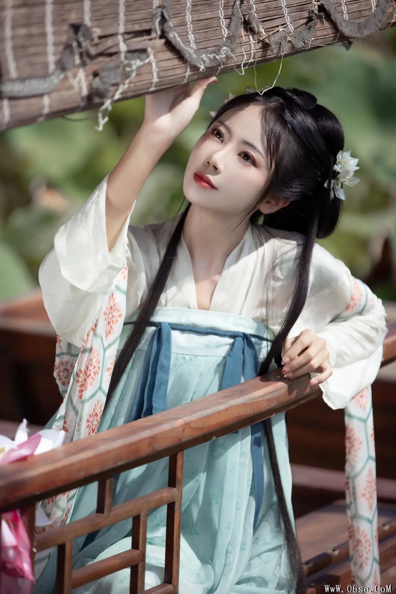 图片[19]-[艺图语] 2022.11.15 Vol.2442 – 荷芰 酸辣粉 [31P]-六色网