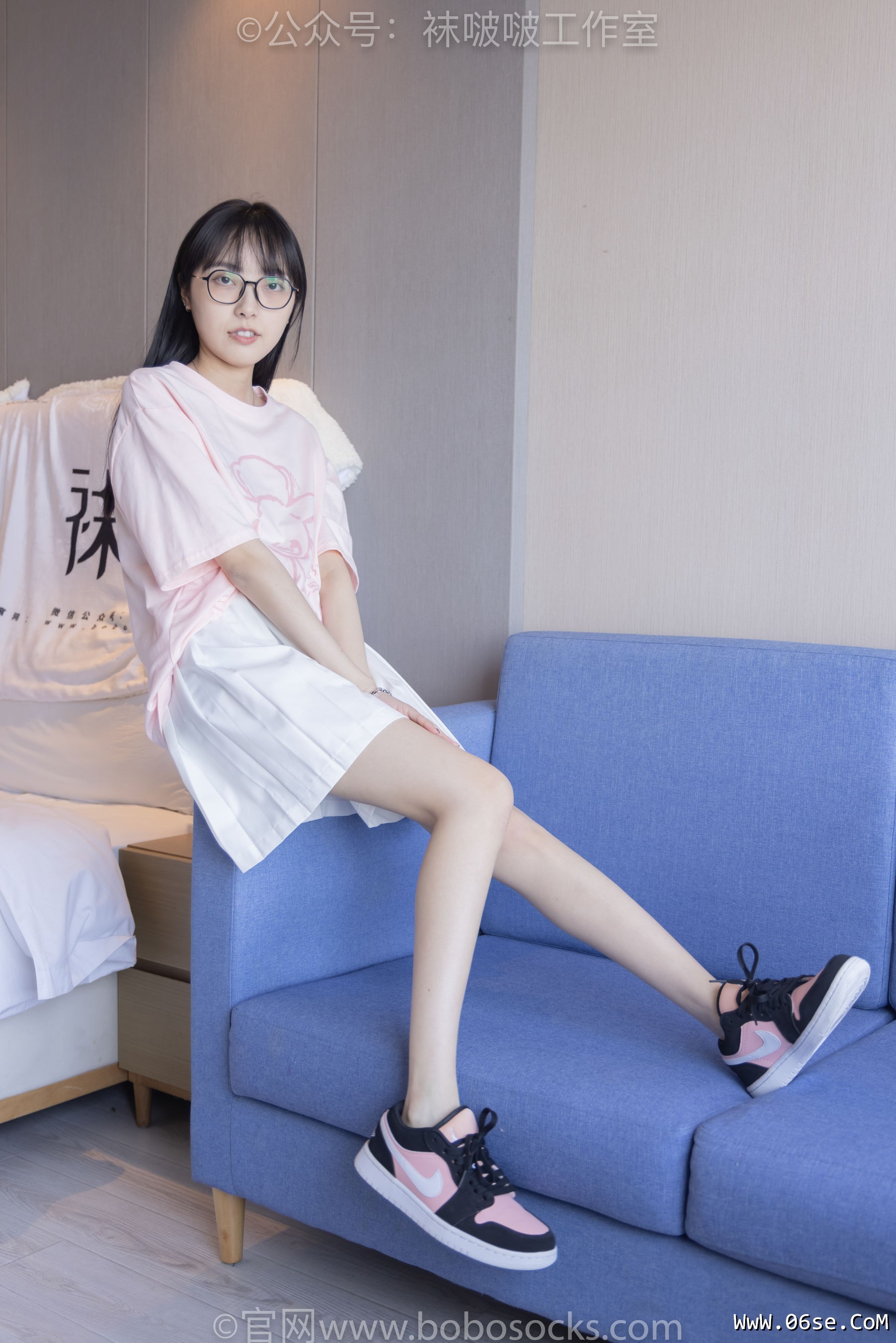 图片[94]-BoBoSocks袜啵啵 No.091 稚予-板鞋、淡粉色船袜、黑色船袜、裸足[148P]-六色网