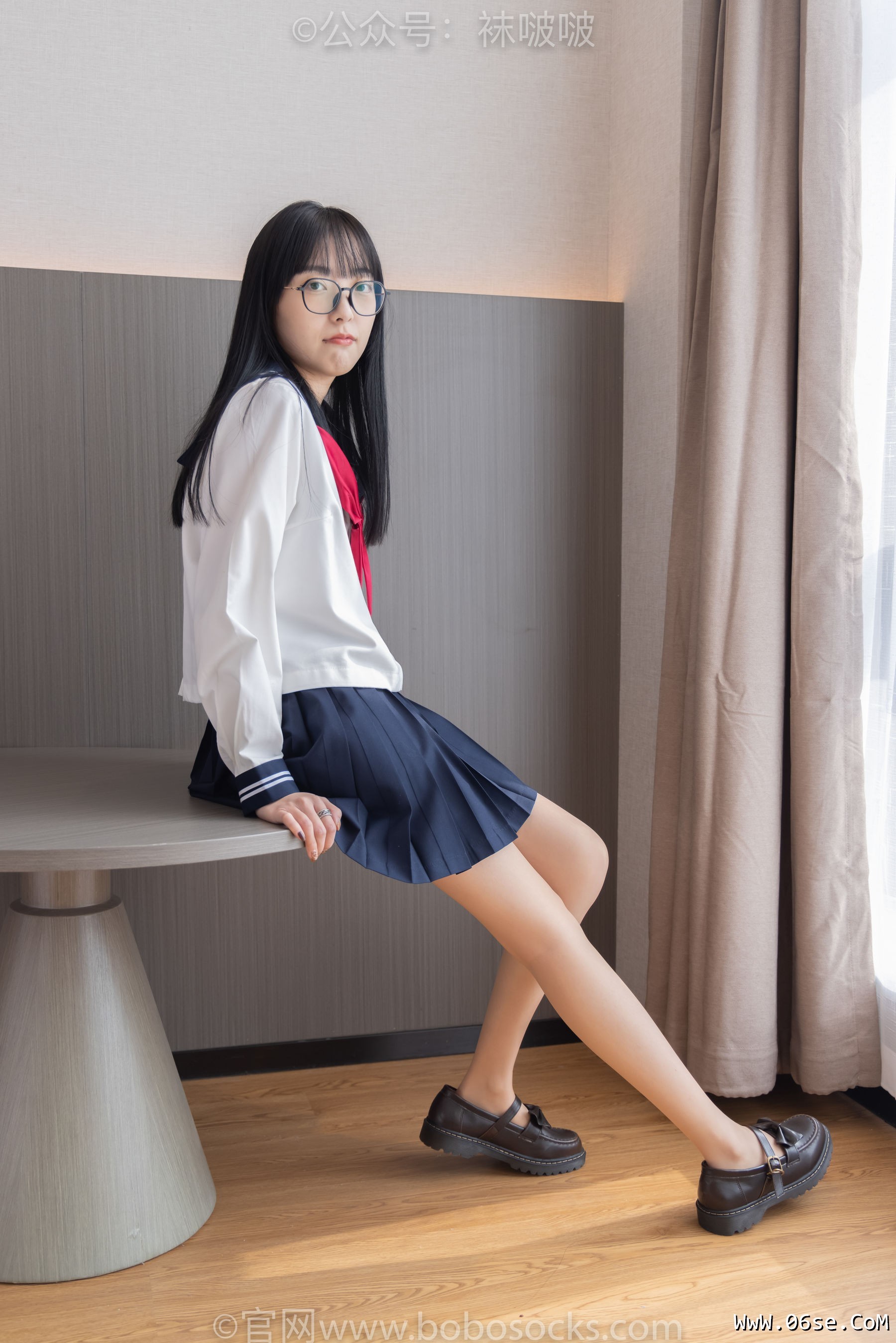 图片[8]-BoBoSocks袜啵啵 积分限定作品005 稚予-JK制服、皮鞋、油亮肉丝、踩蛋糕[133P]-六色网
