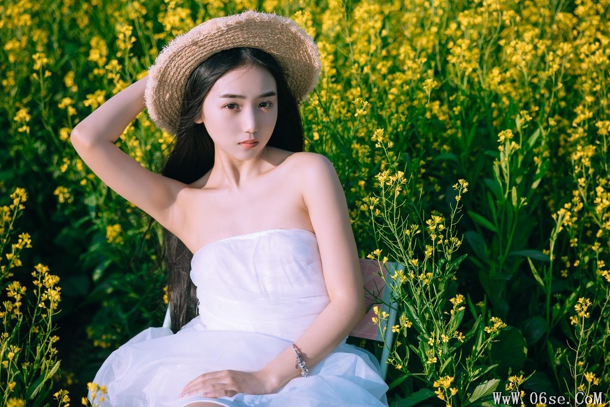 图片[28]-YiTuYu艺图语 Vol.4426 Yi Yu He Bao Dan[51P]-六色网