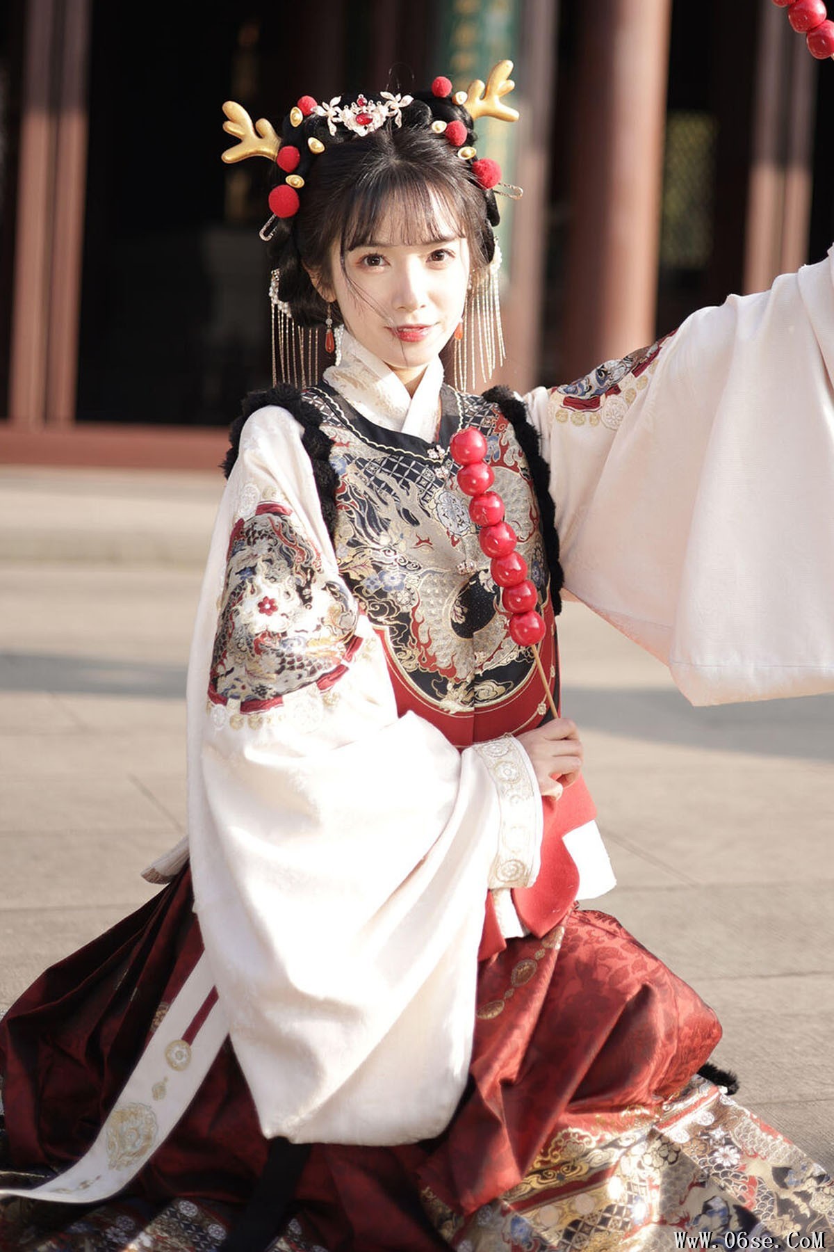YiTuYu艺图语 Vol.6480 Yi Zhi A Meng Zai[30P]-六色网