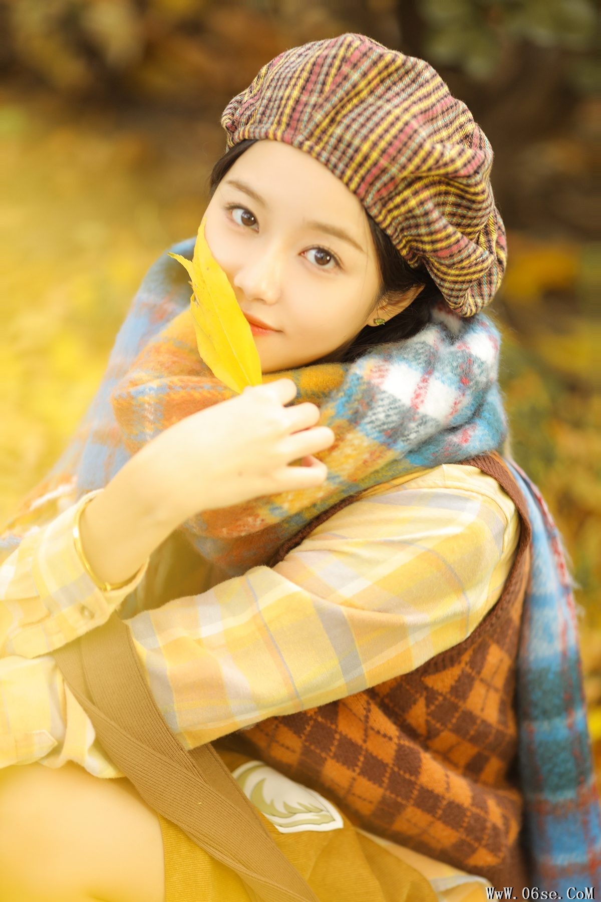 YiTuYu艺图语 Vol.5913 Lou Xin Yue Moon[21P]-六色网