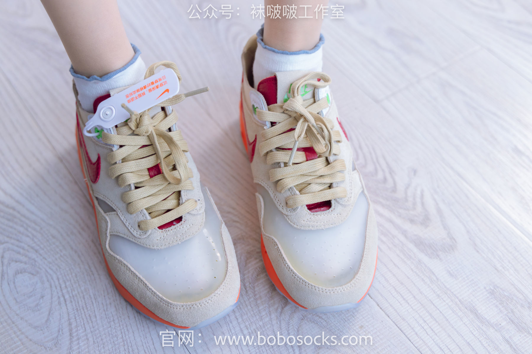 图片[57]-BoBoSocks袜啵啵 No.118 稚予-运动鞋、白棉袜、肉丝、踩小熊玩偶[140P]-六色网