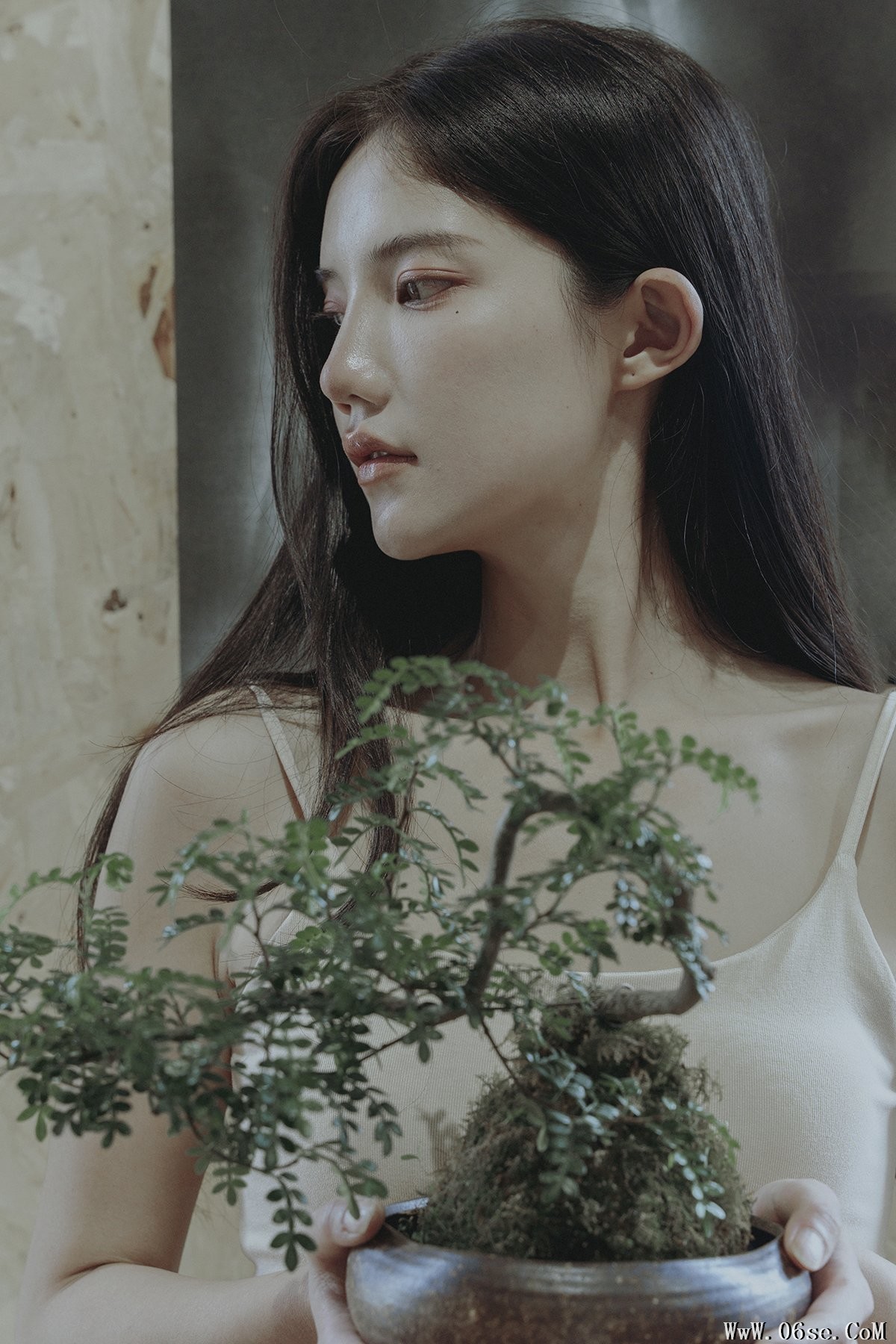 YiTuYu艺图语 Vol.7006 Yan Shi Yi[32P]-六色网