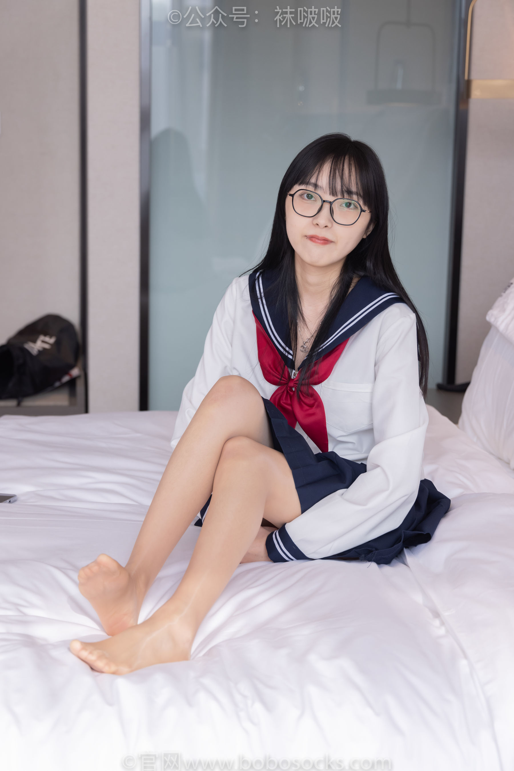 图片[47]-BoBoSocks袜啵啵 积分限定作品005 稚予-JK制服、皮鞋、油亮肉丝、踩蛋糕[133P]-六色网