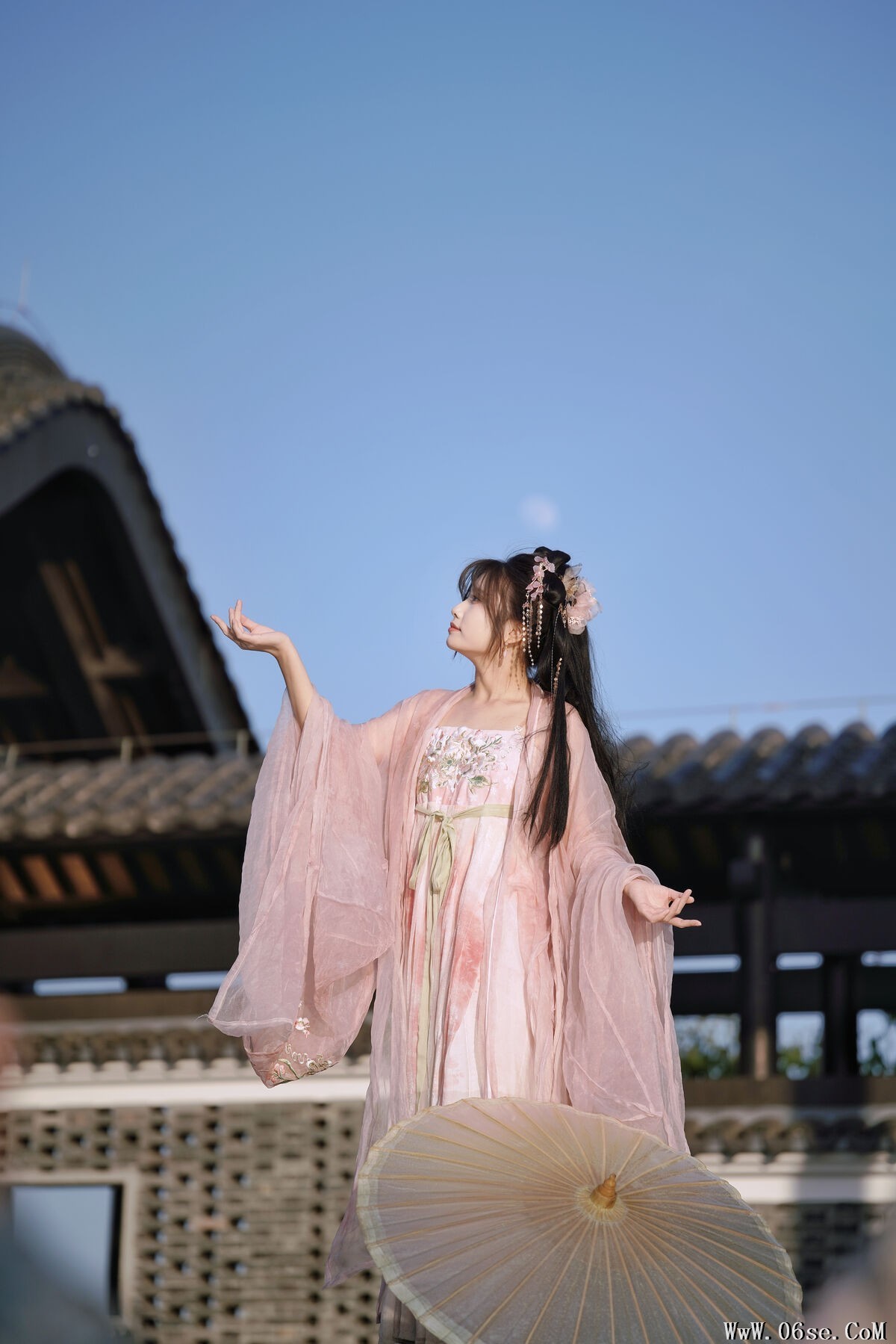 图片[18]-YiTuYu艺图语 Vol.6775 Xiao Qi[24P]-六色网
