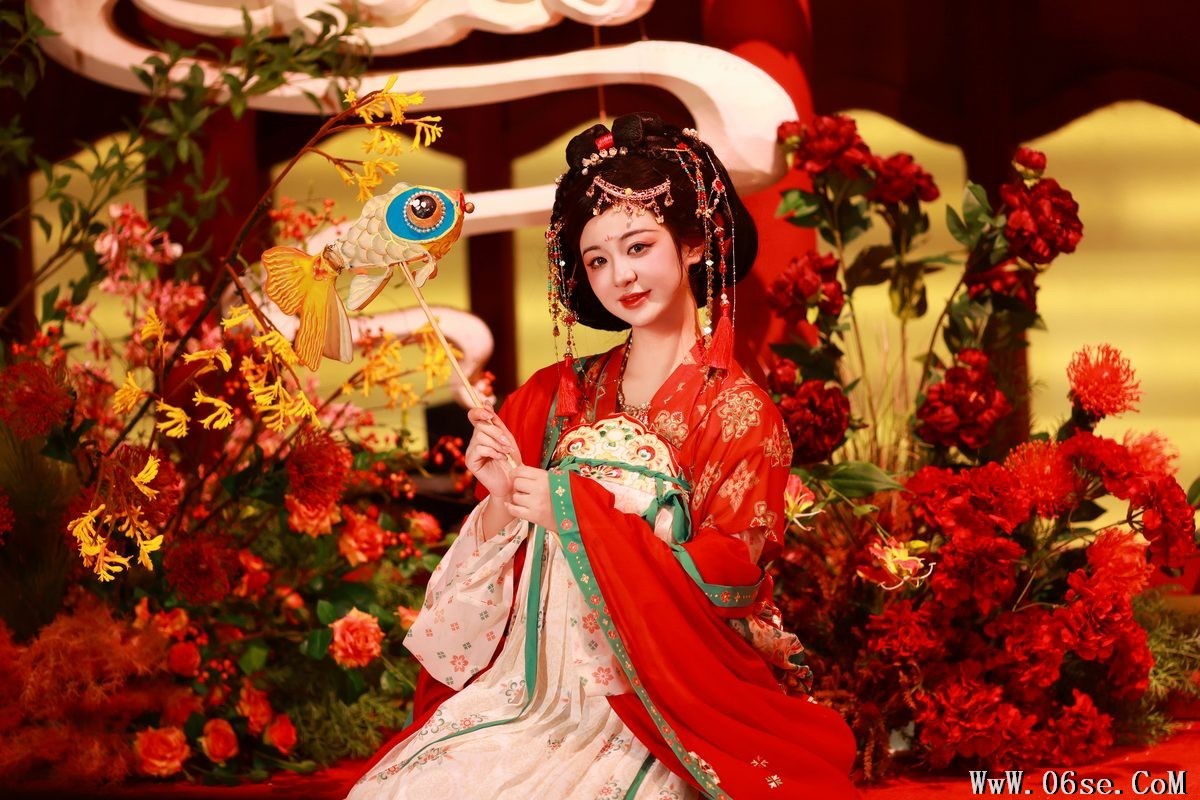 图片[17]-YiTuYu艺图语 Vol.5514 Bu Ke Ai De He He[43P]-六色网