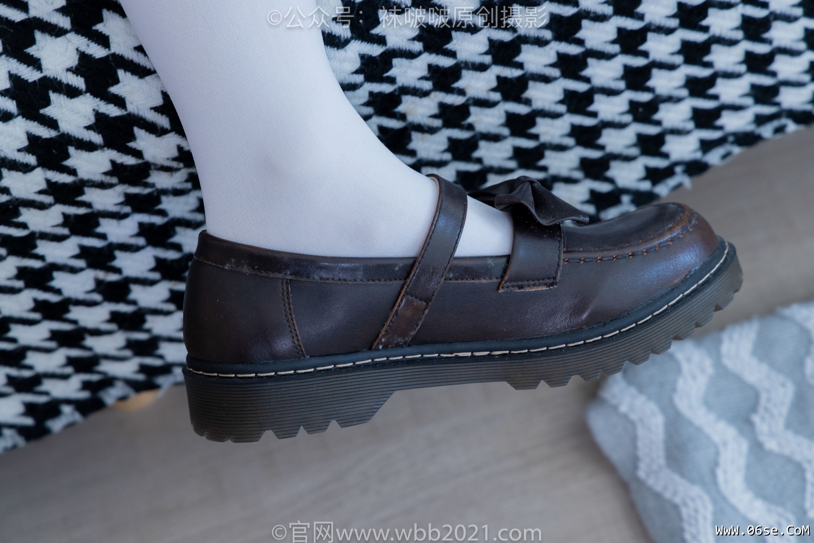 图片[71]-BoBoSocks袜啵啵 No.325 甜甜圈 -皮鞋、厚白丝[145P]-六色网
