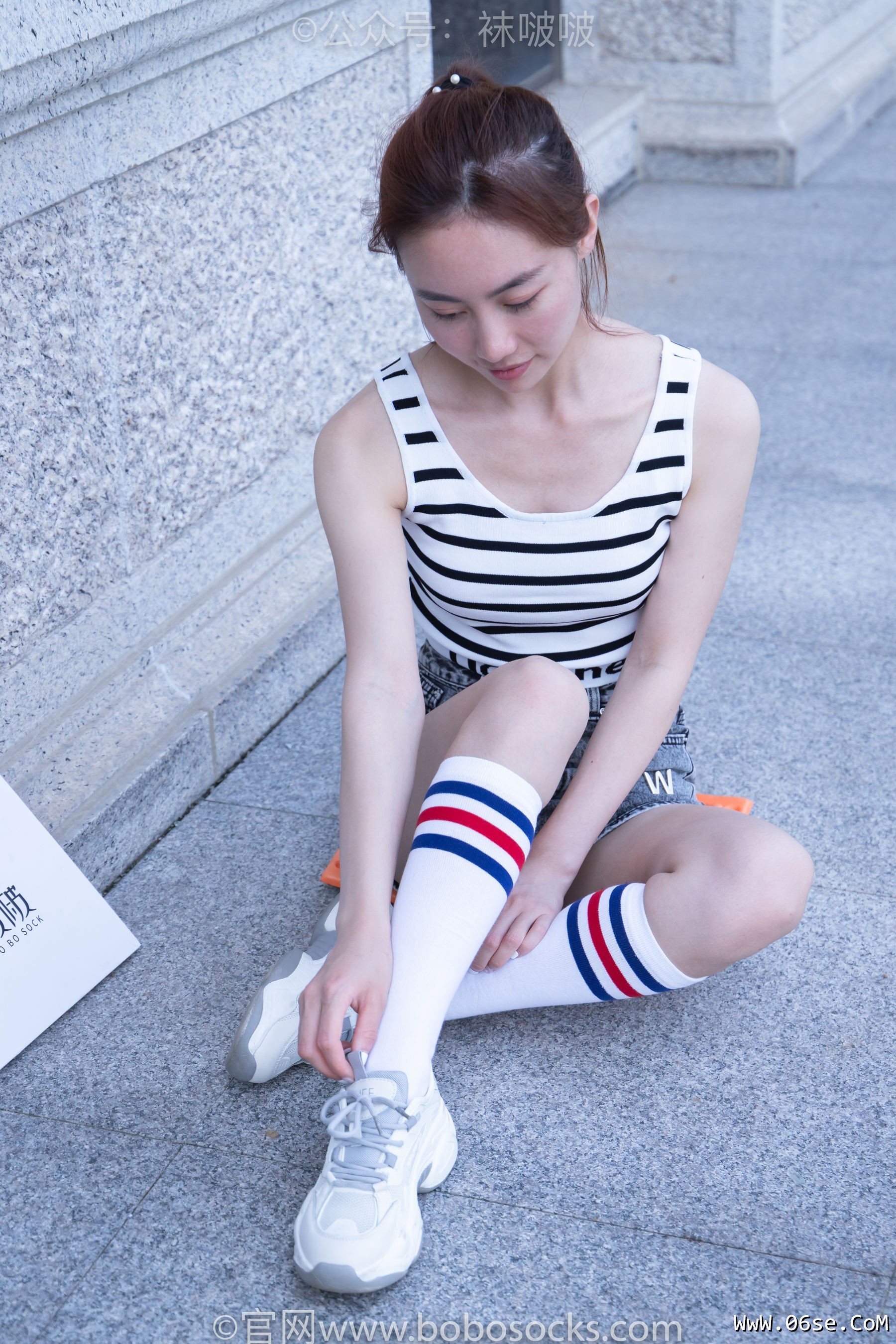 图片[24]-BoBoSocks袜啵啵 No.006 小米-运动鞋、白色小腿袜、裸足[130P]-六色网