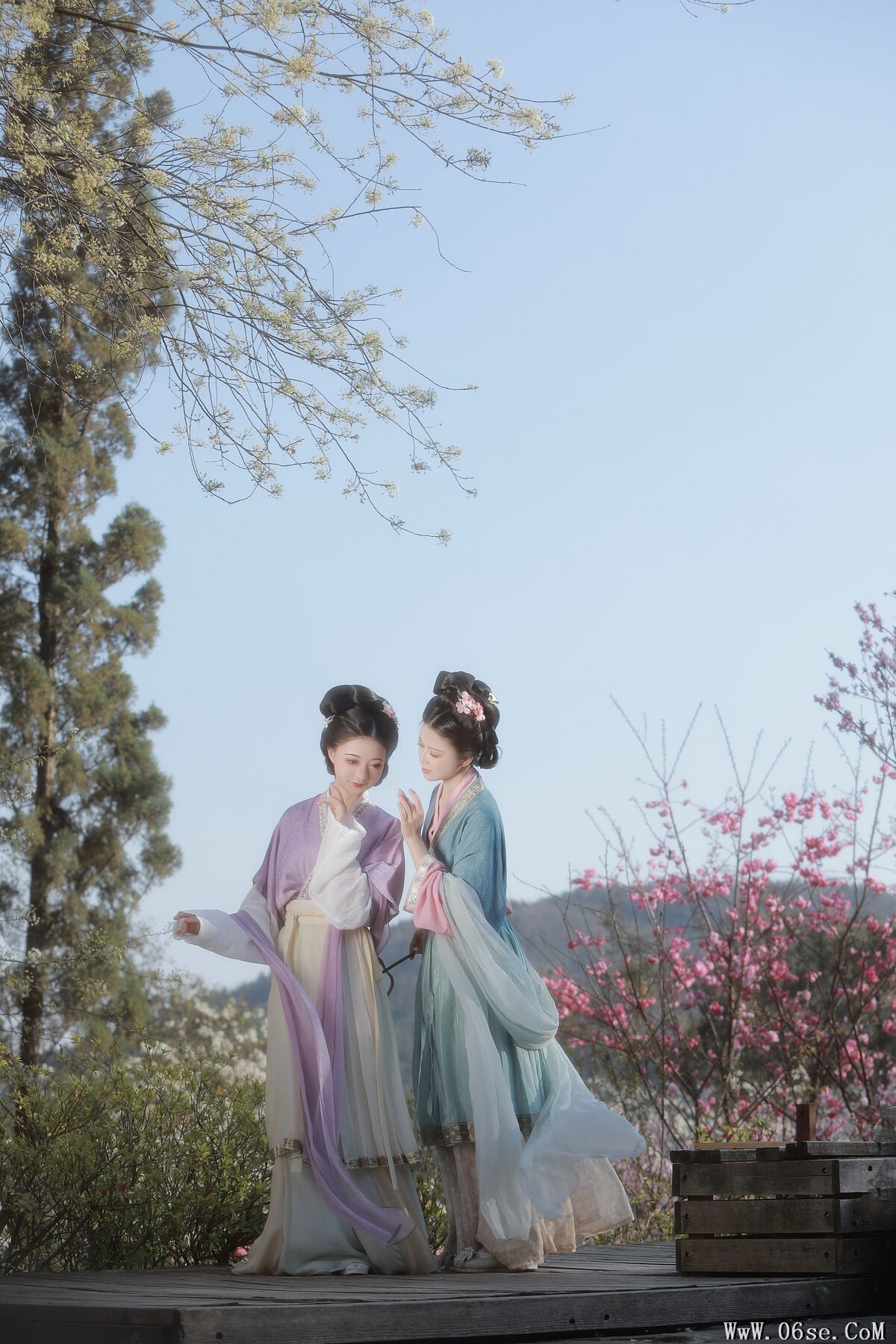 图片[21]-YiTuYu艺图语 Vol.7029 Yu Fang[25P]-六色网