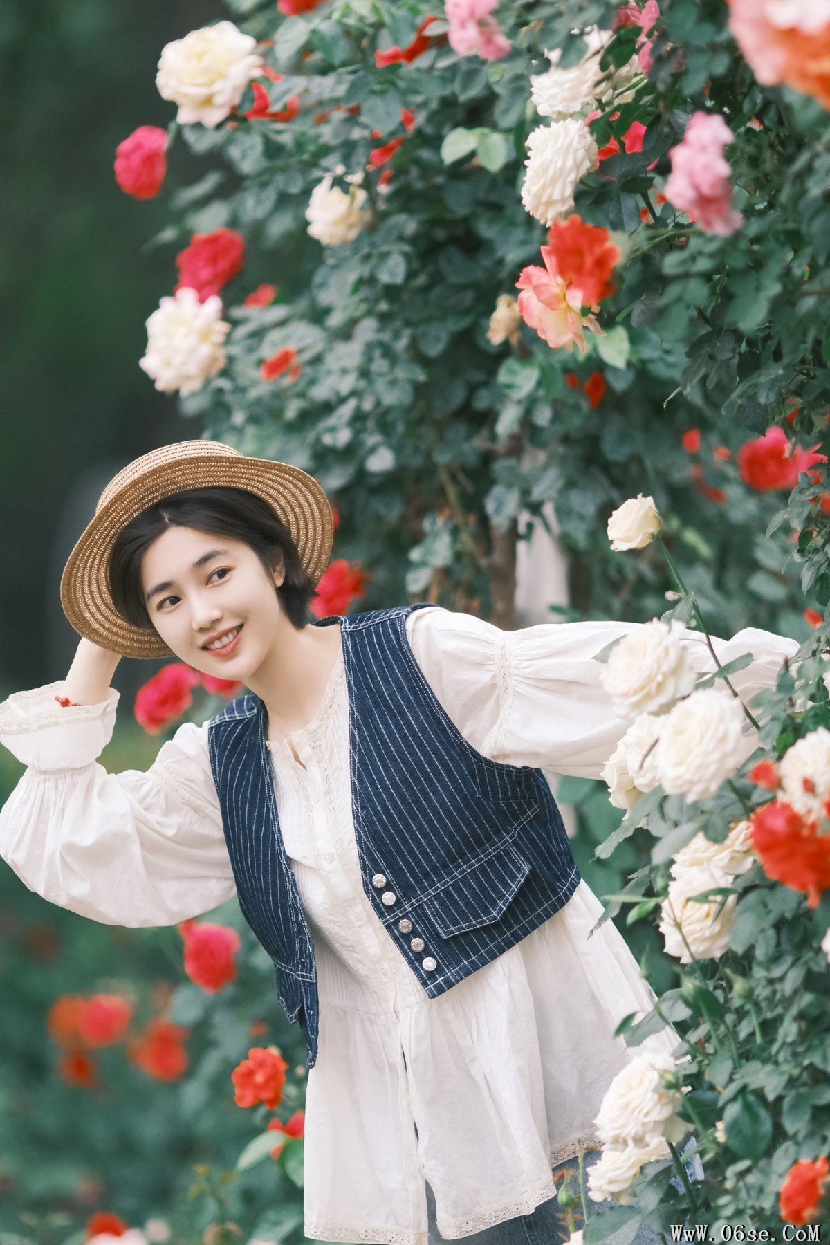 图片[33]-YiTuYu艺图语 Vol.4657 Fan Fan[33P]-六色网